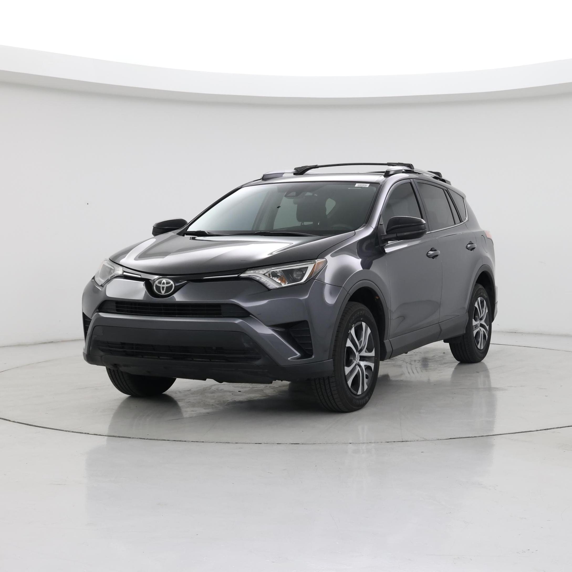 Thumbnail: 2017 Toyota RAV4 - 4