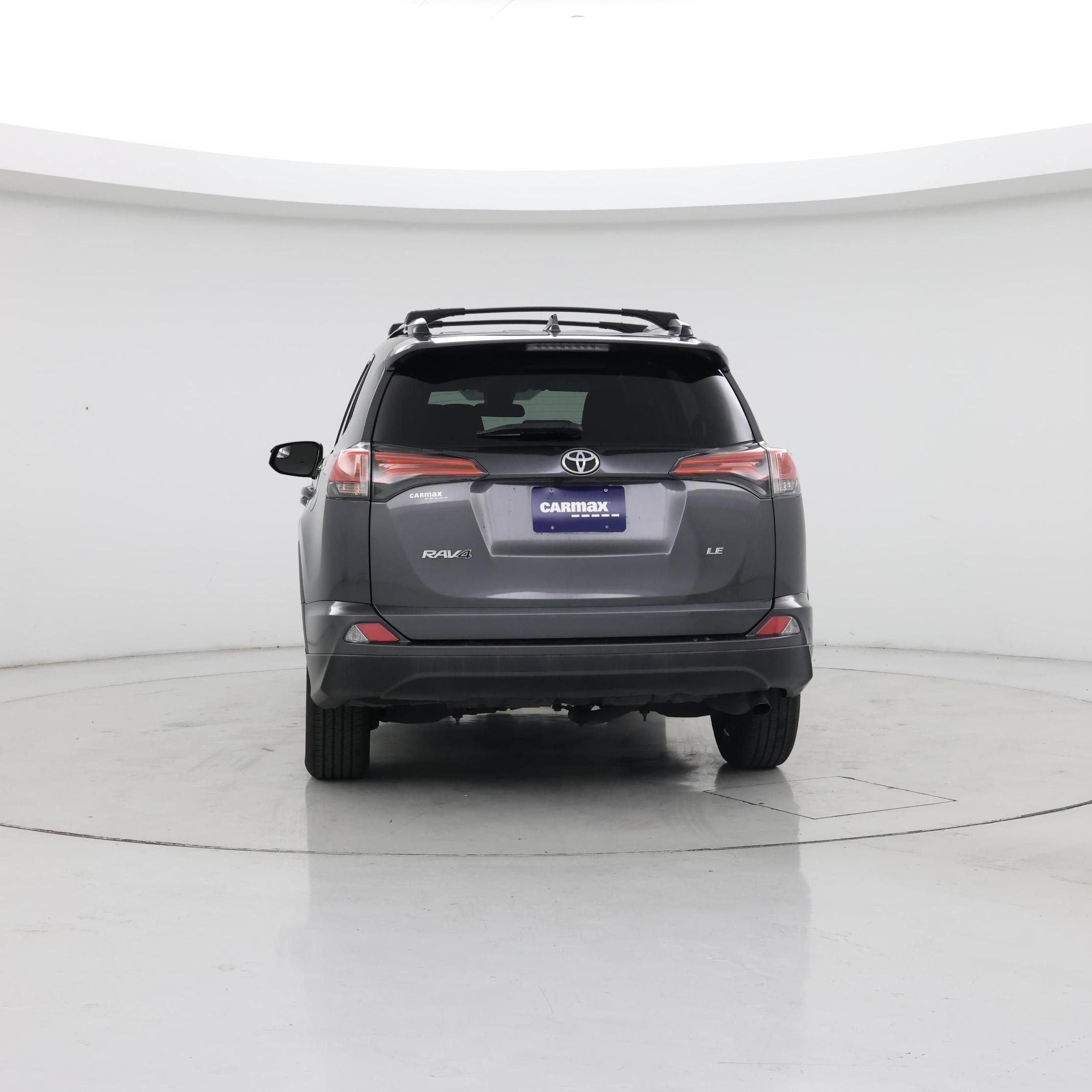 Thumbnail: 2017 Toyota RAV4 - 6