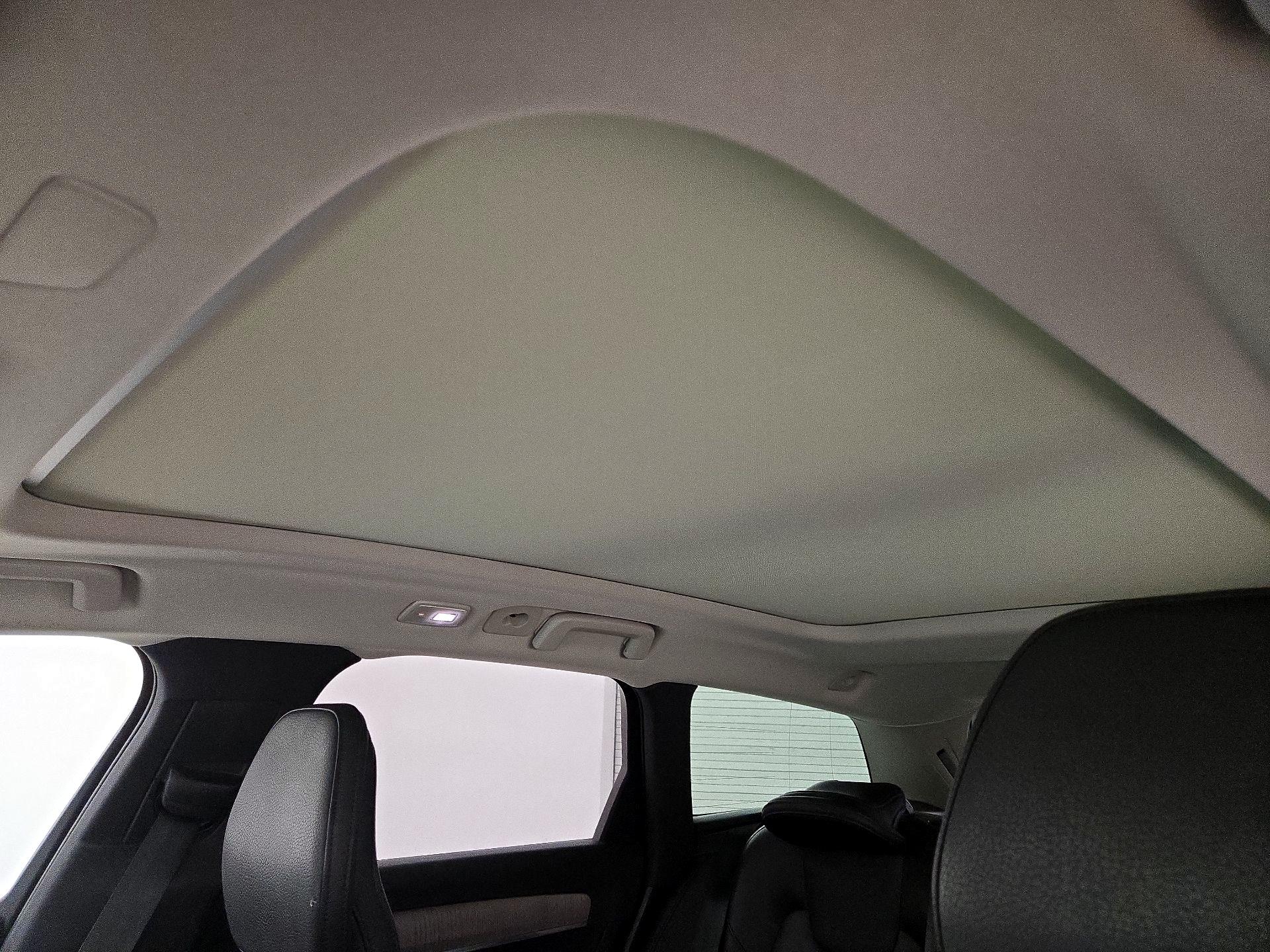 Thumbnail: 2022 Volvo S90 - 17