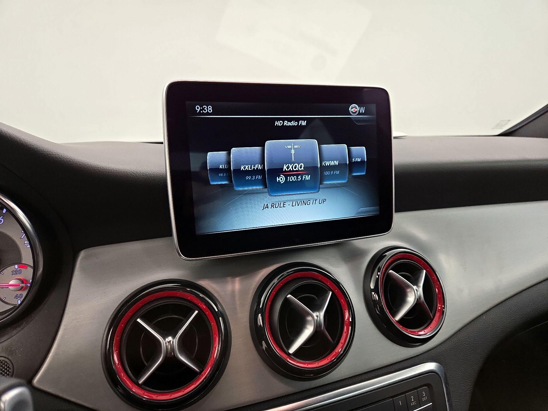 Thumbnail: 2015 Mercedes-Benz CLA - 15