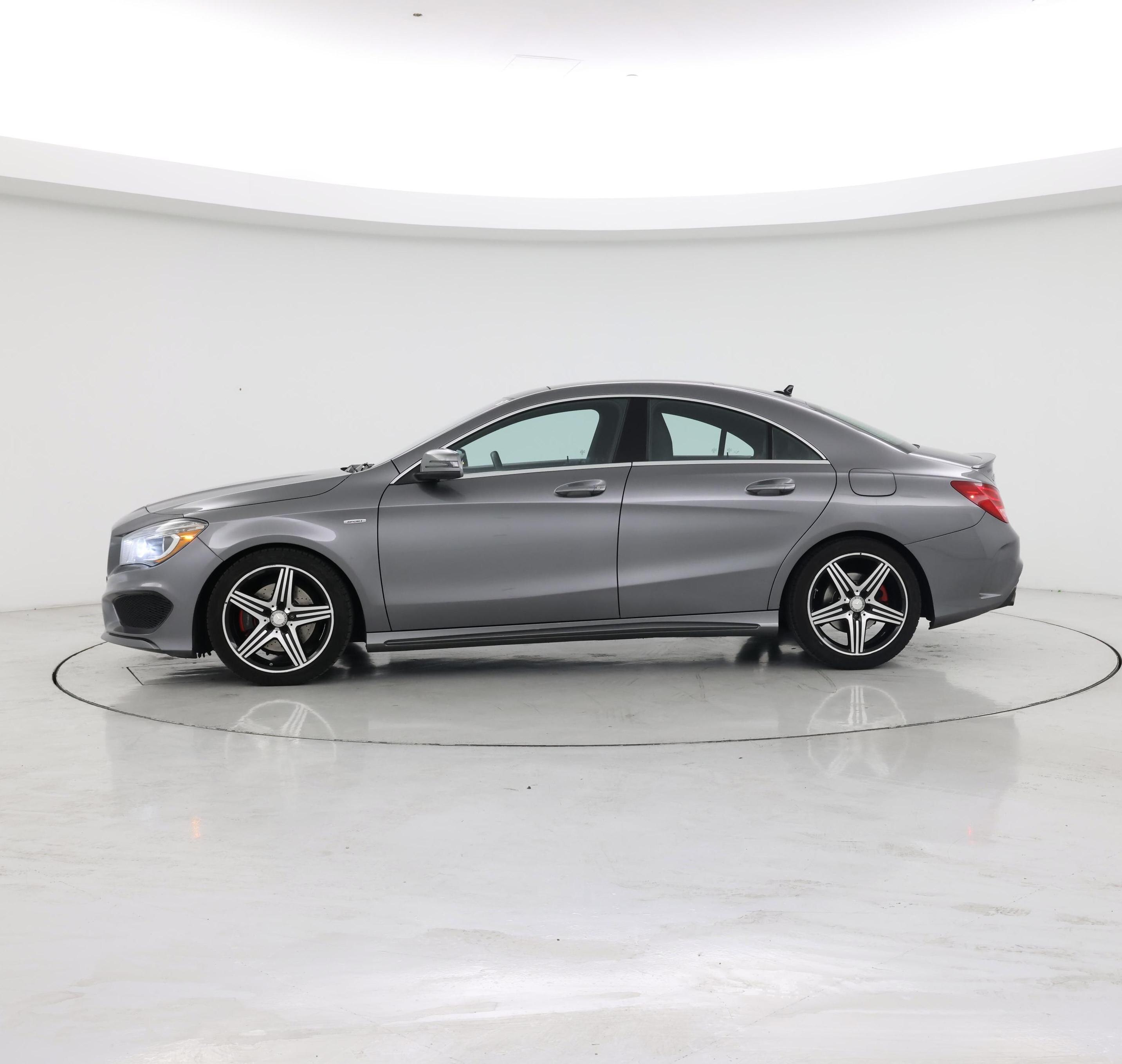 Thumbnail: 2015 Mercedes-Benz CLA - 3