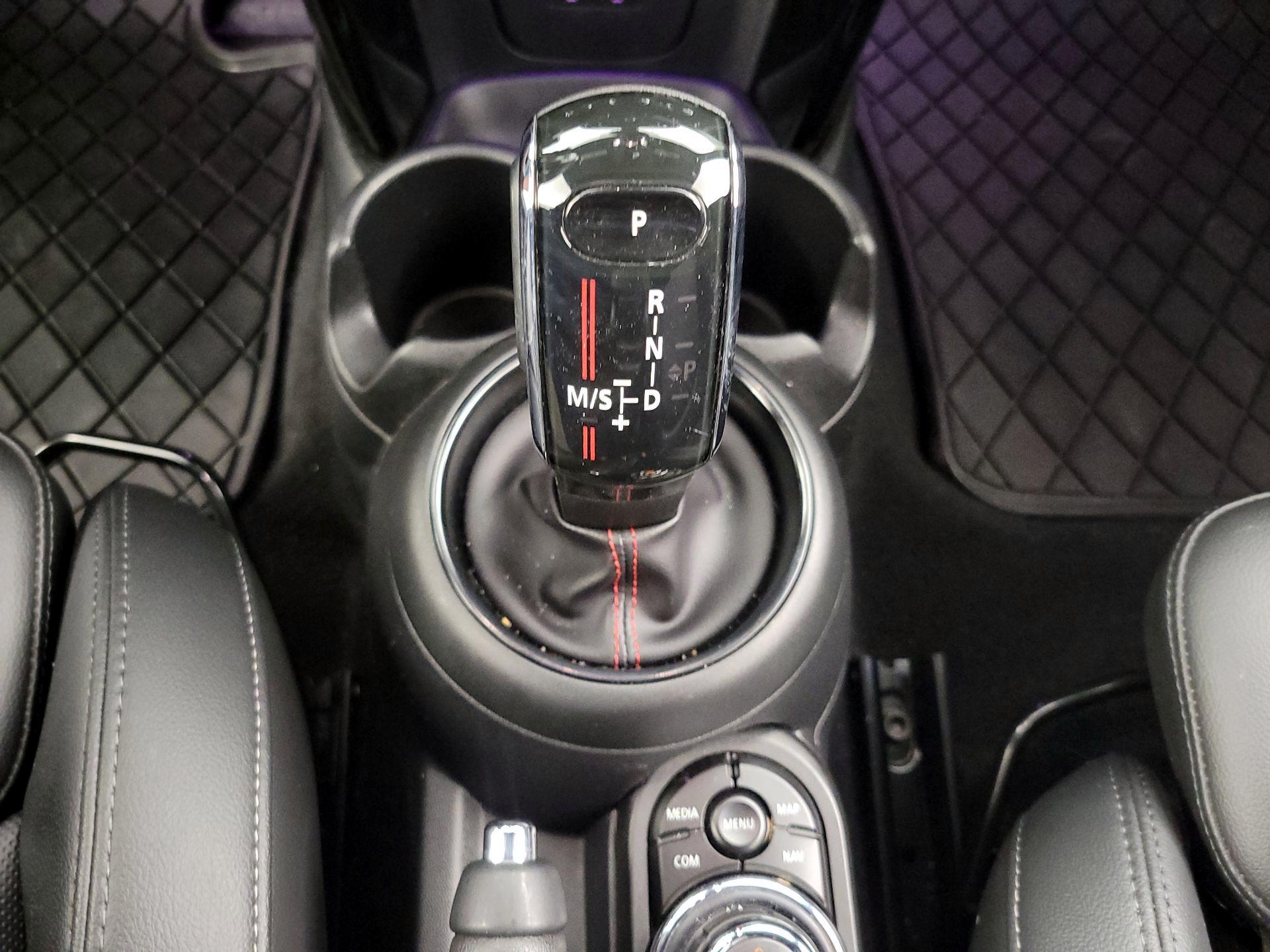 Thumbnail: 2020 MINI Cooper - 18