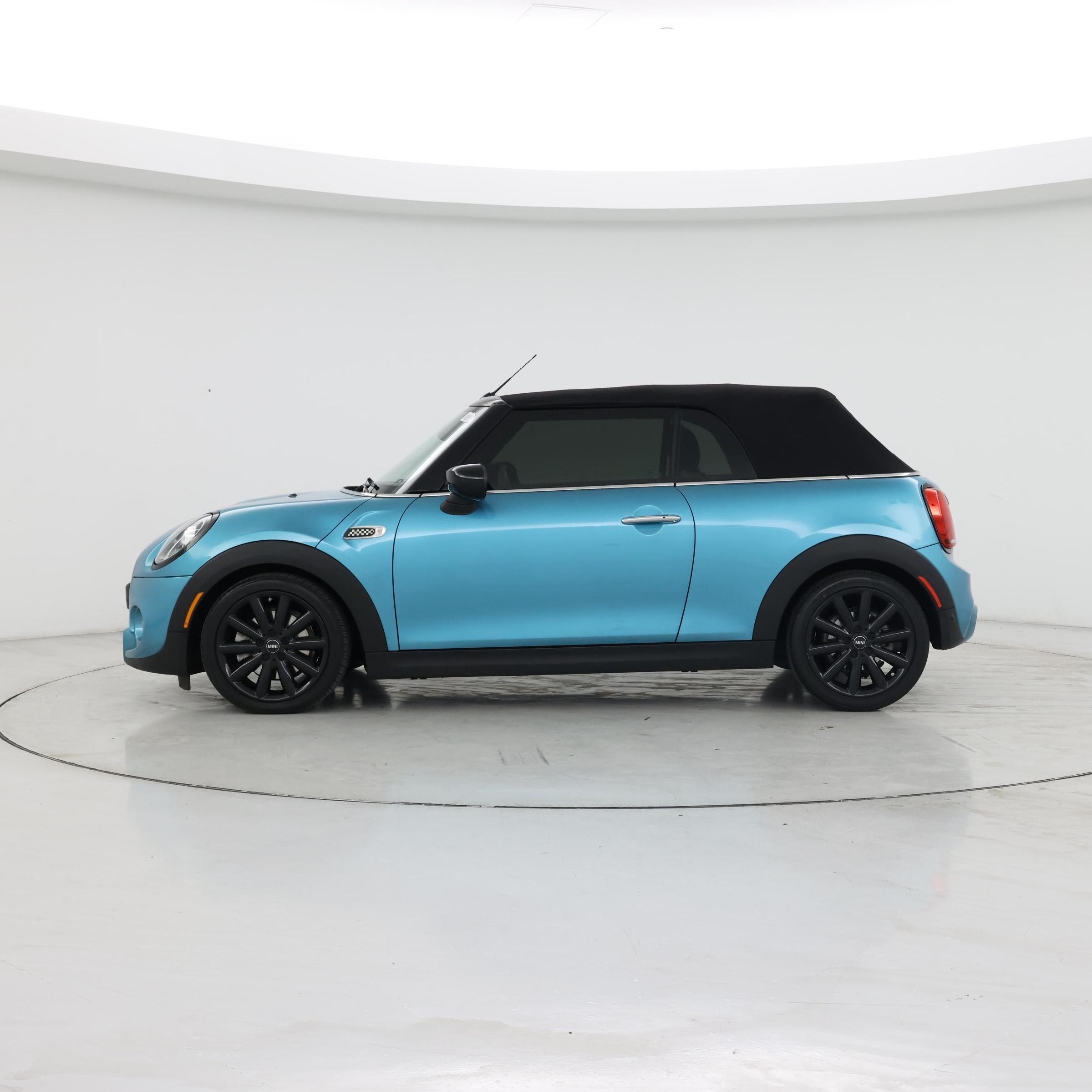Thumbnail: 2020 MINI Cooper - 3