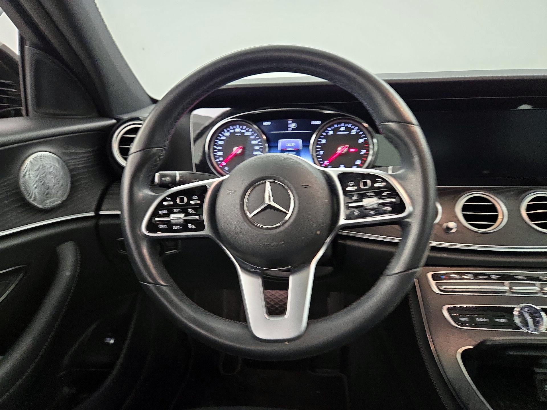 Thumbnail: 2019 Mercedes-Benz E-Class - 10