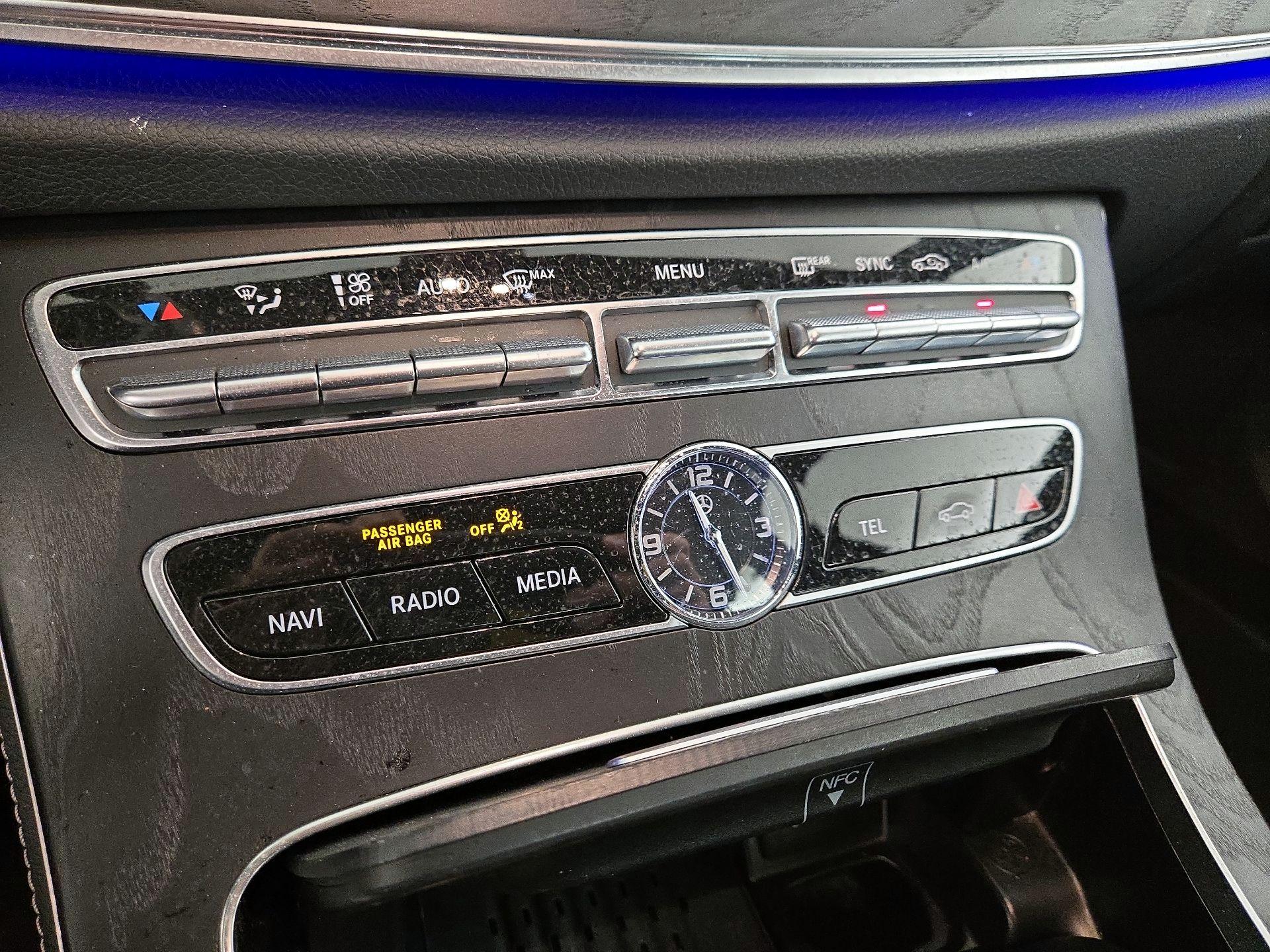 Thumbnail: 2019 Mercedes-Benz E-Class - 17