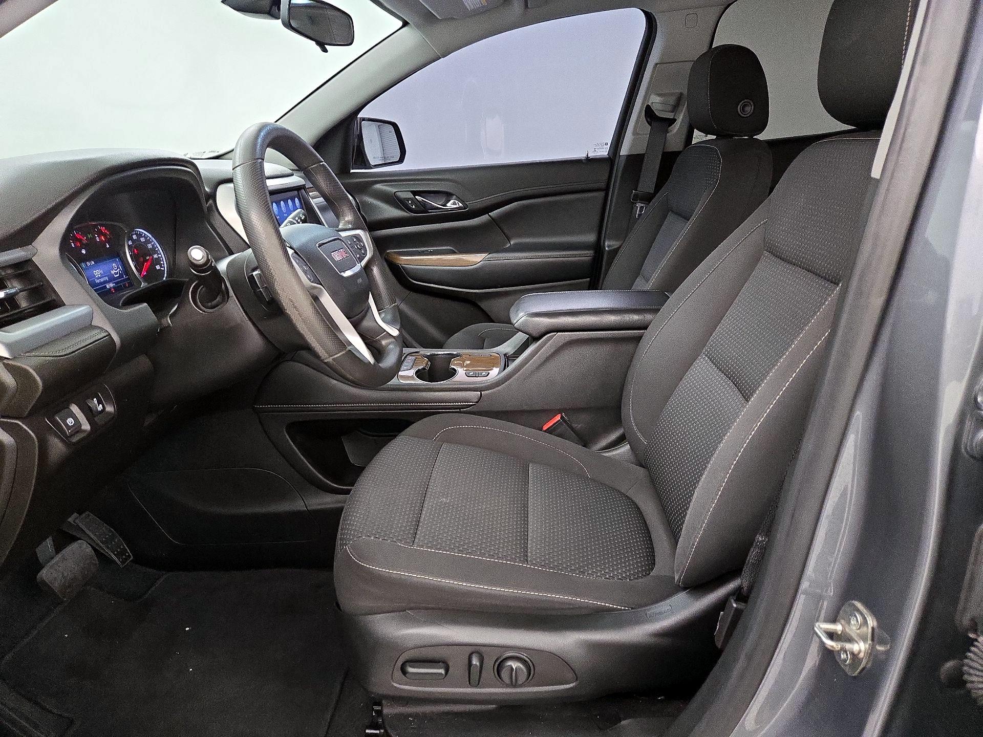 Thumbnail: 2021 GMC Acadia - 11