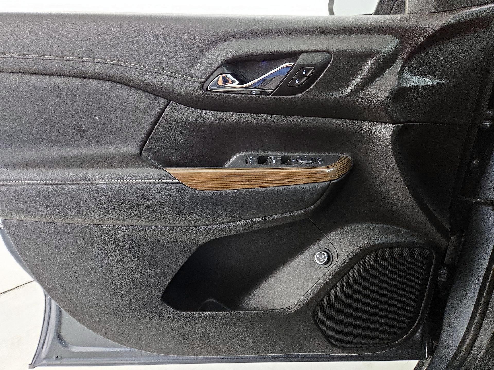 Thumbnail: 2021 GMC Acadia - 12