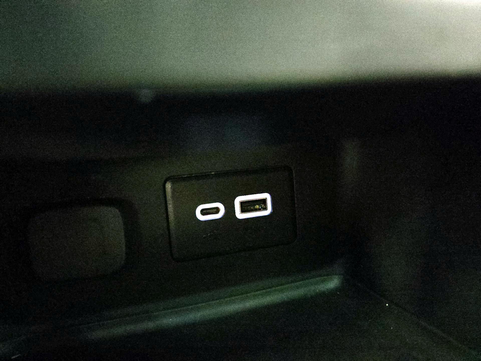 Thumbnail: 2021 GMC Acadia - 18