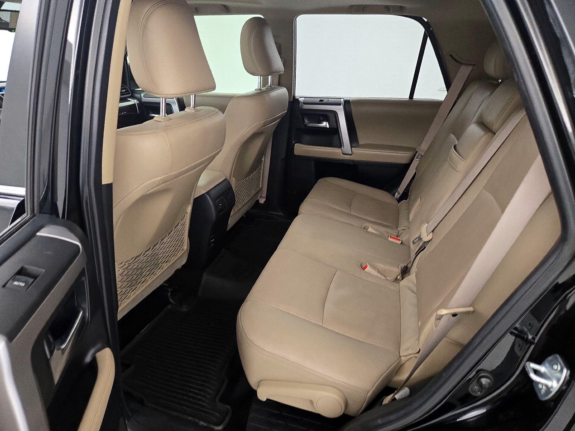 Thumbnail: 2019 Toyota 4Runner - 19