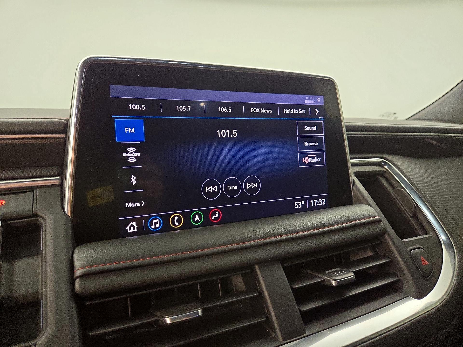 Thumbnail: 2021 Chevrolet Suburban - 16