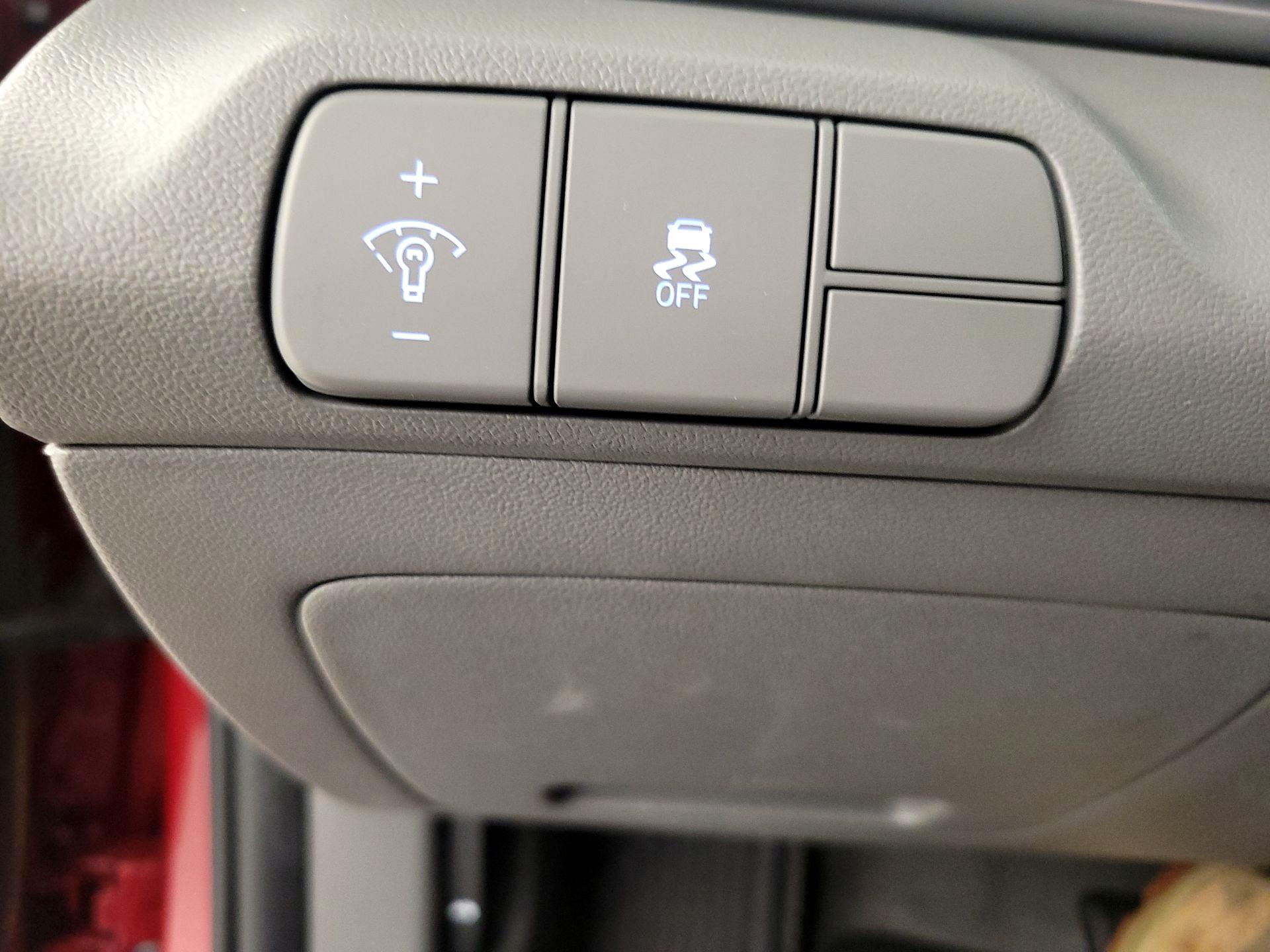 Thumbnail: 2024 Hyundai Elantra - 13