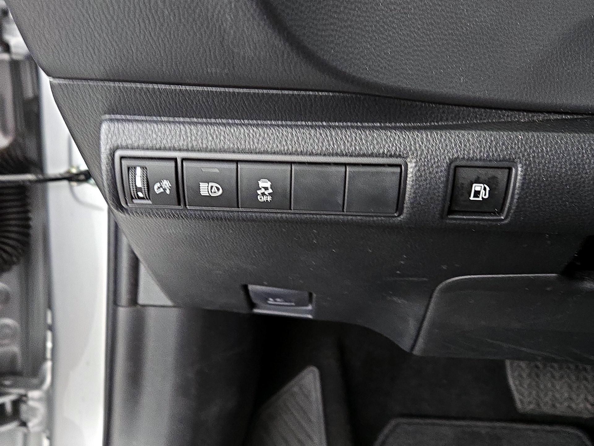 Thumbnail: 2024 Toyota Corolla - 13