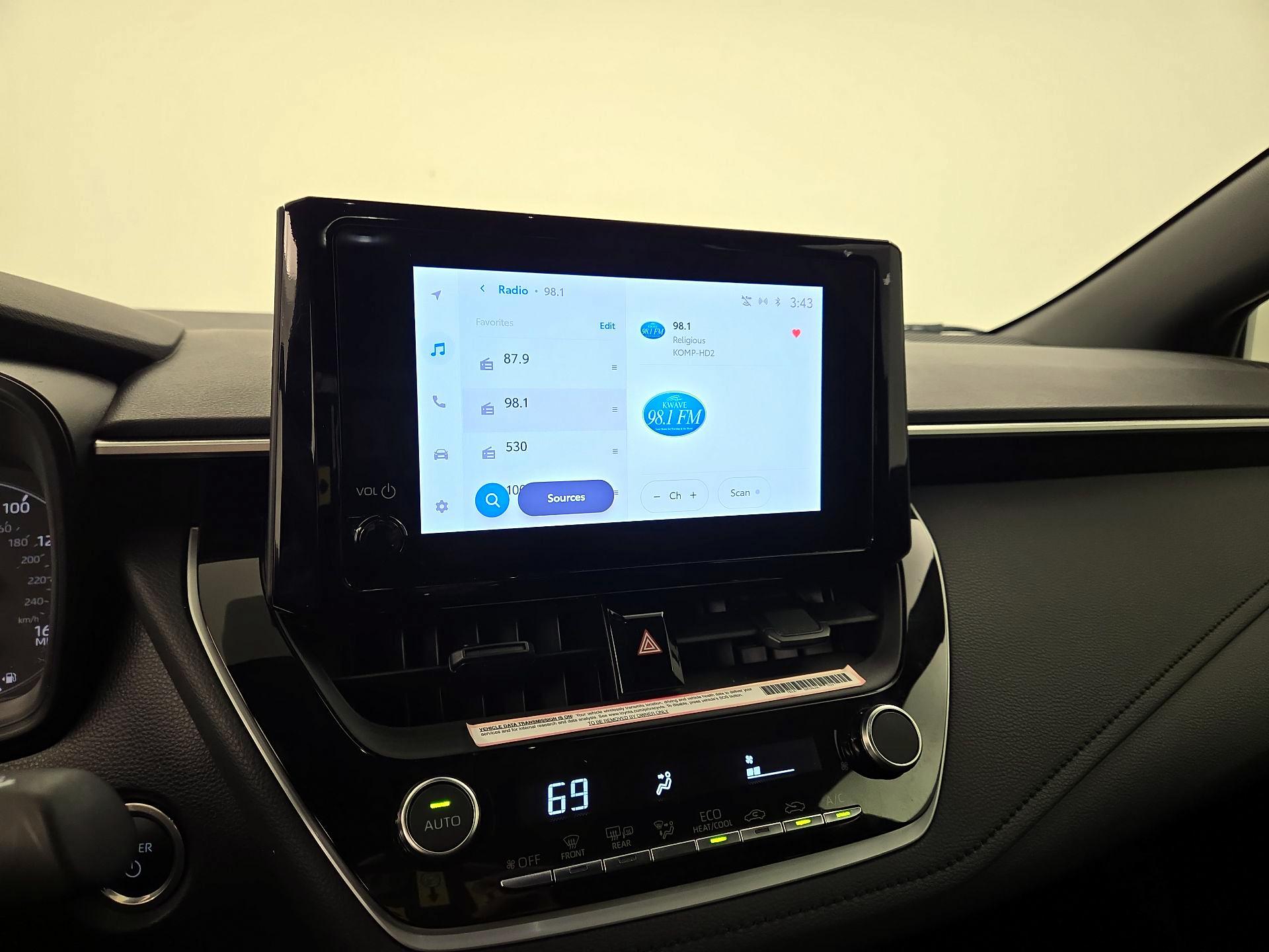 Thumbnail: 2024 Toyota Corolla - 15