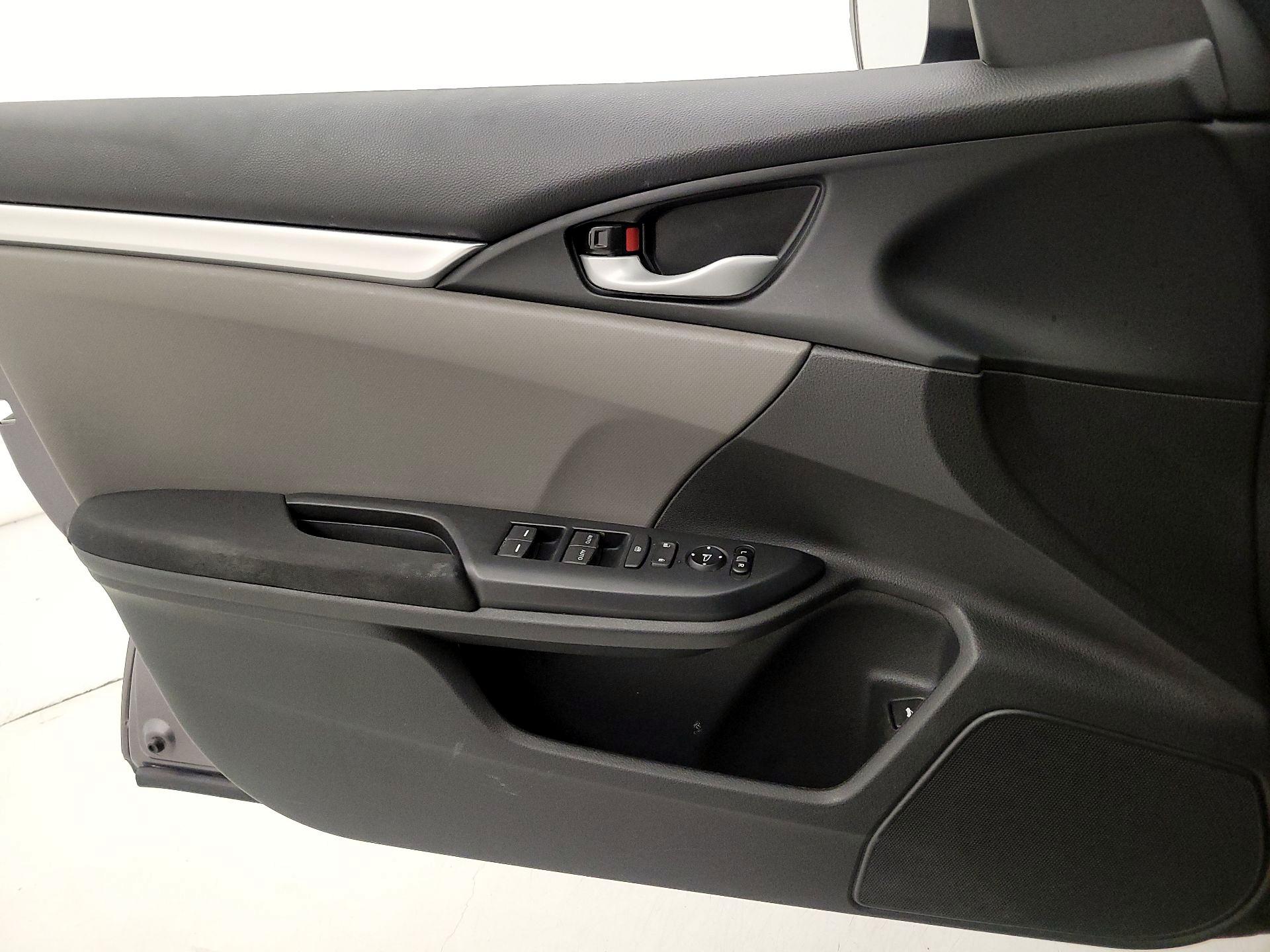 Thumbnail: 2020 Honda Civic - 12