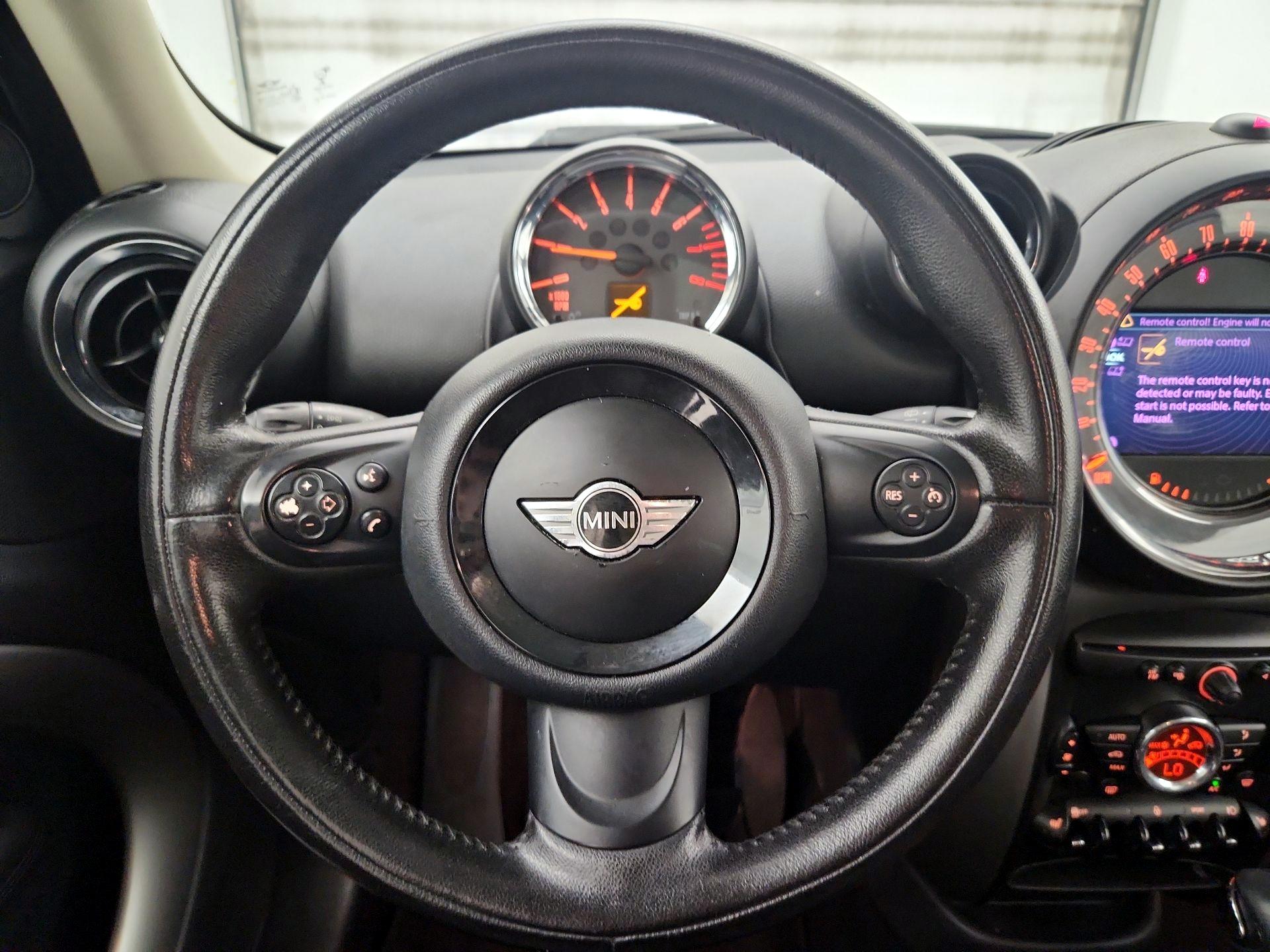 Thumbnail: 2015 MINI Cooper Countryman - 10