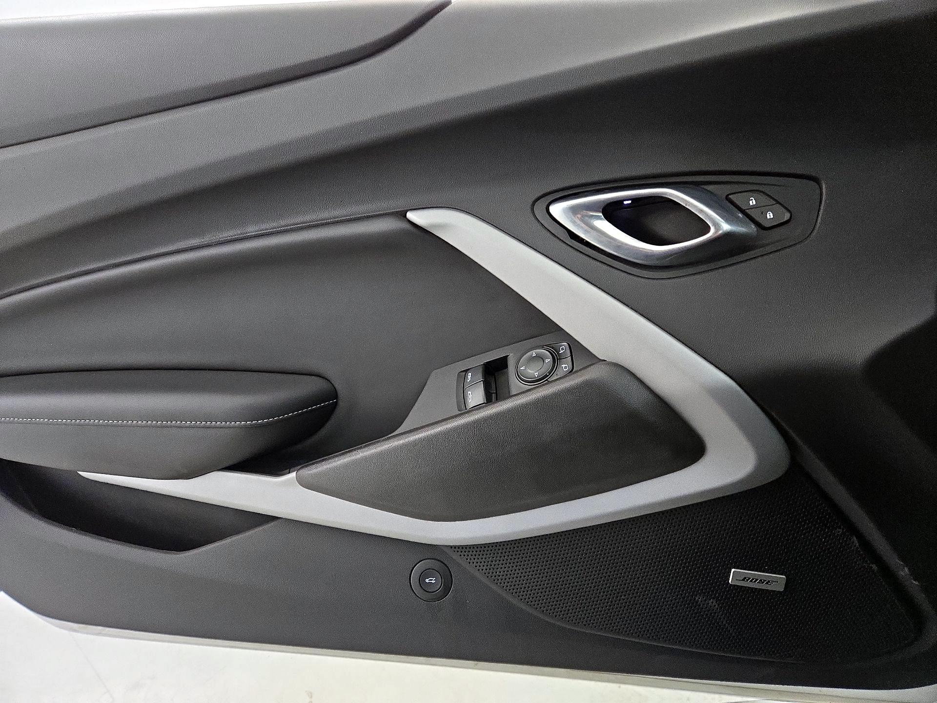 Thumbnail: 2021 Chevrolet Camaro - 12