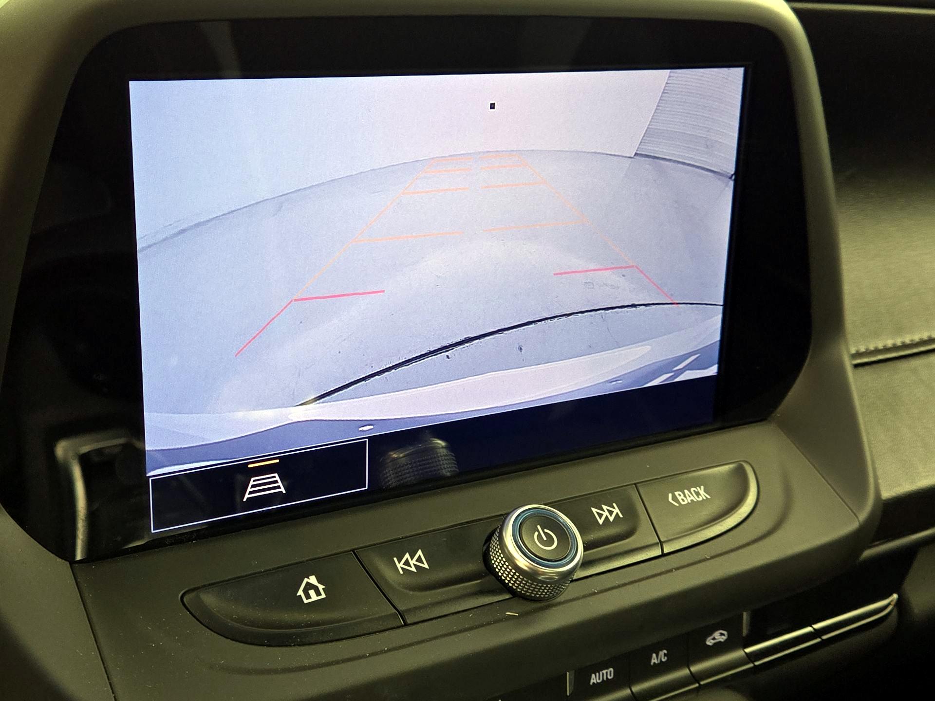 Thumbnail: 2021 Chevrolet Camaro - 14