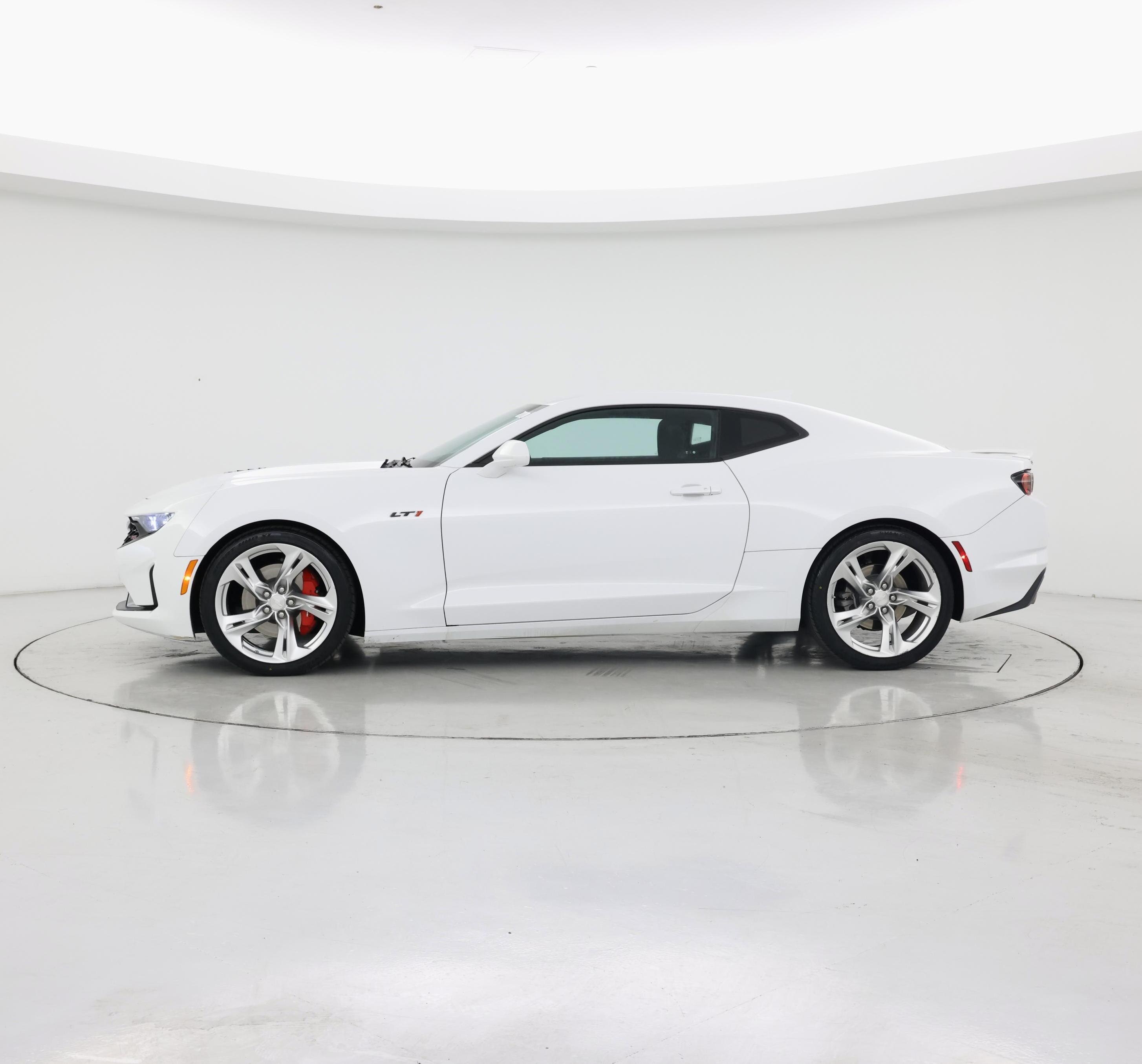 Thumbnail: 2021 Chevrolet Camaro - 3