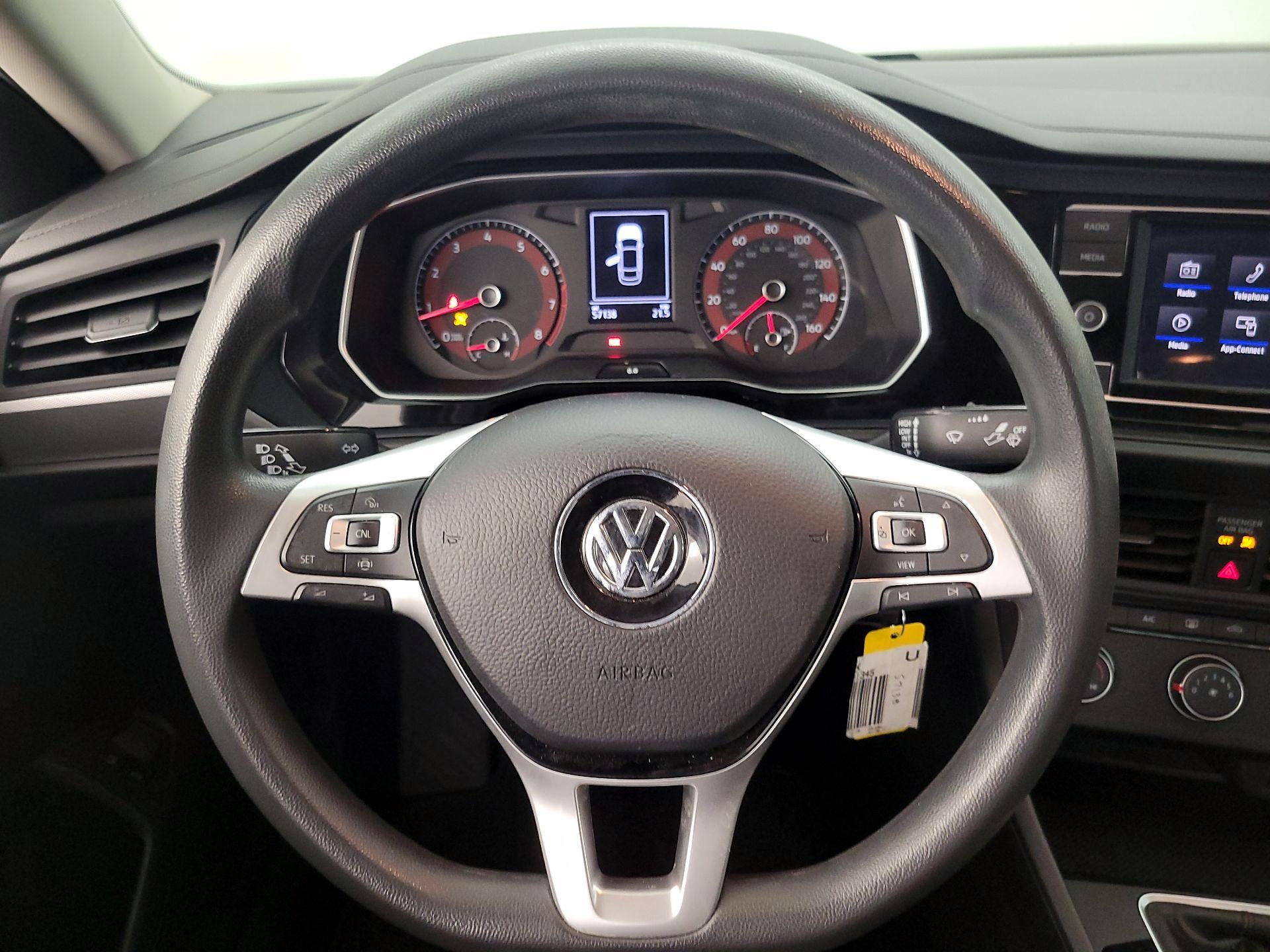 Thumbnail: 2020 Volkswagen Jetta - 10