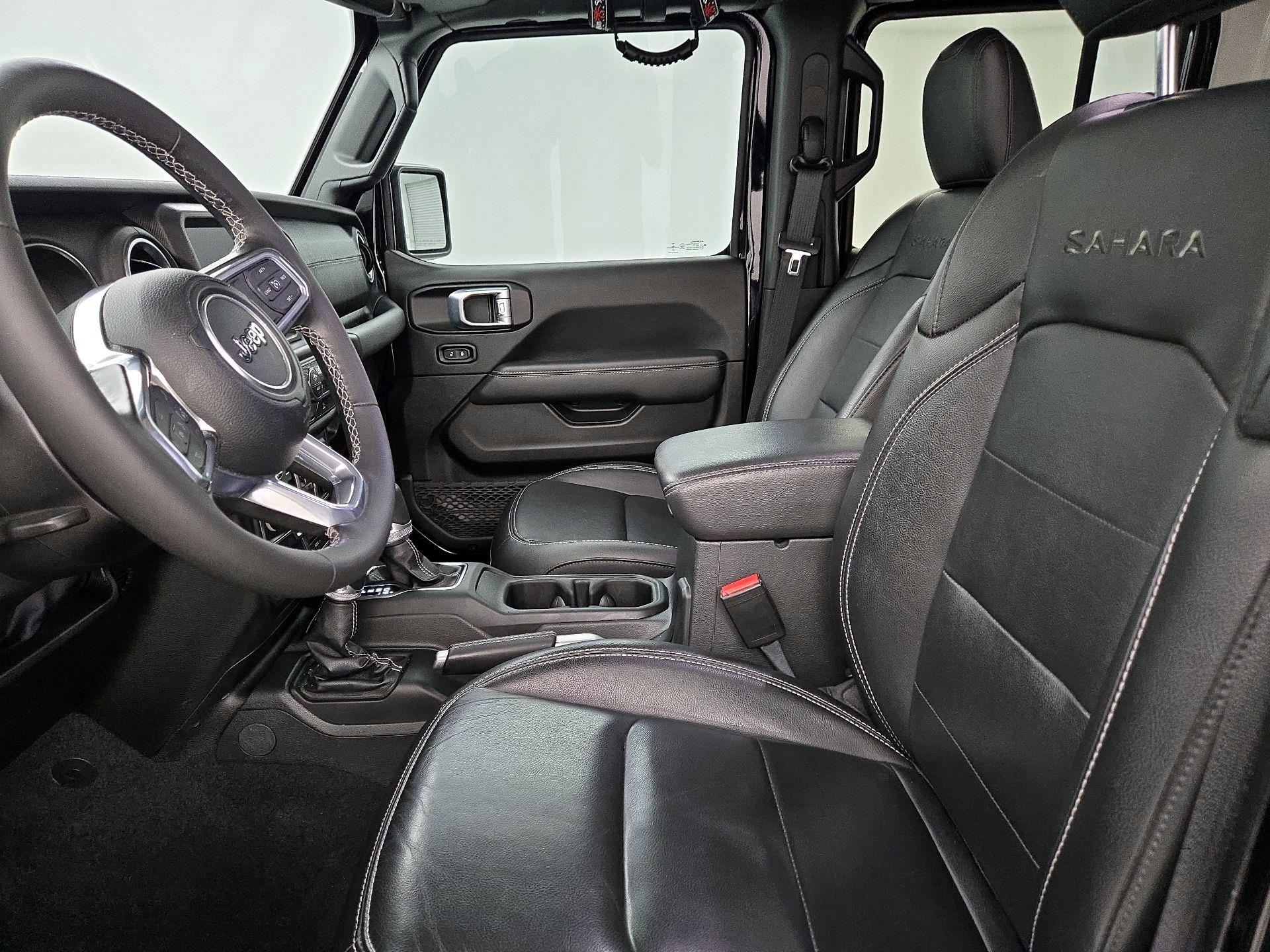 Thumbnail: 2022 Jeep Wrangler - 11