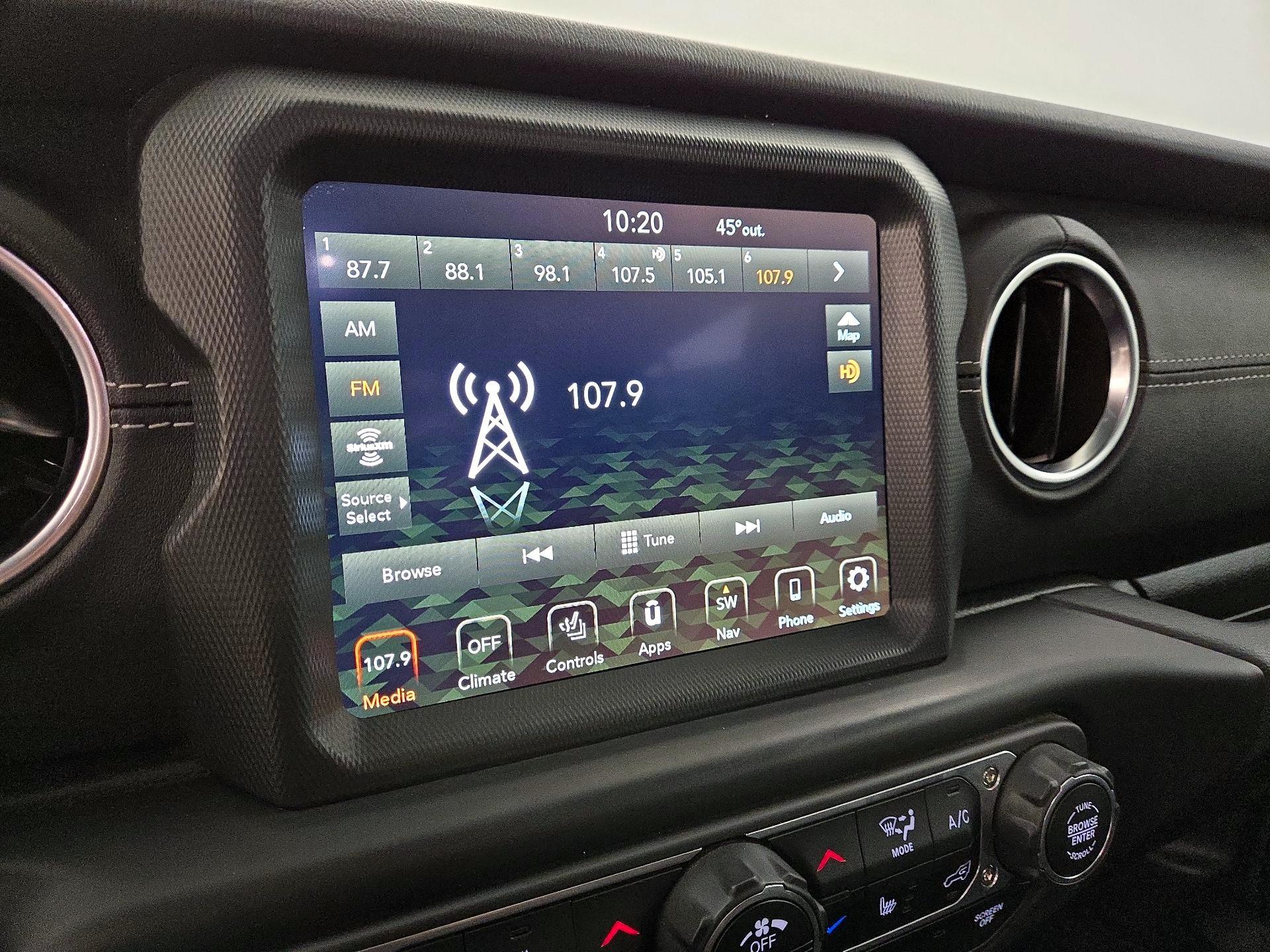 Thumbnail: 2022 Jeep Wrangler - 16