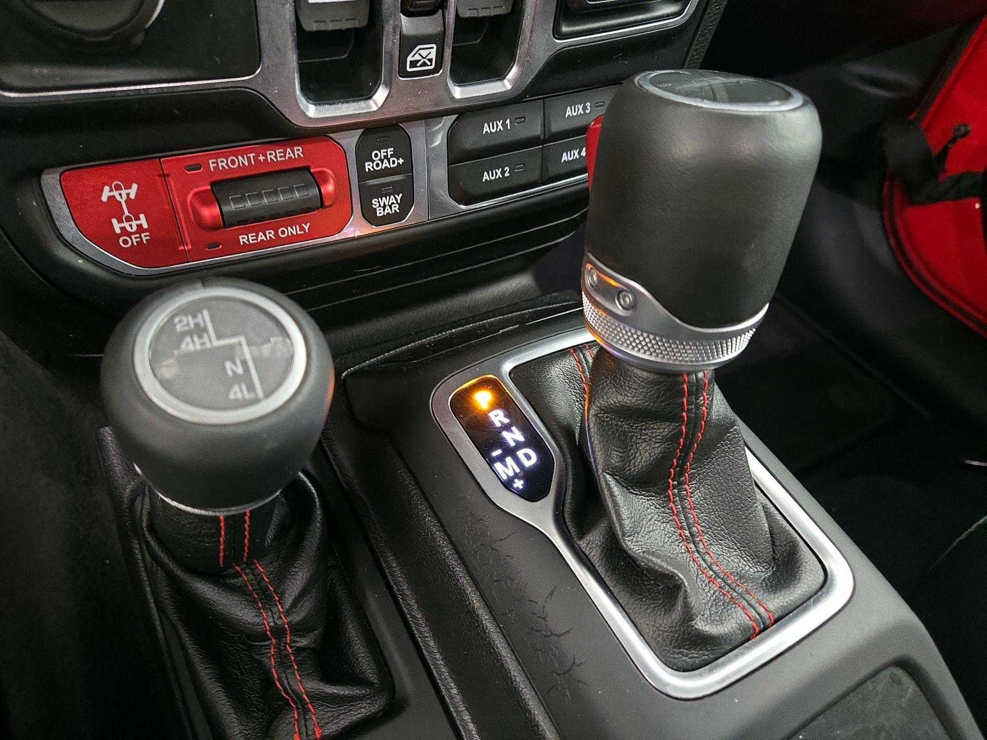 Thumbnail: 2020 Jeep Gladiator - 18