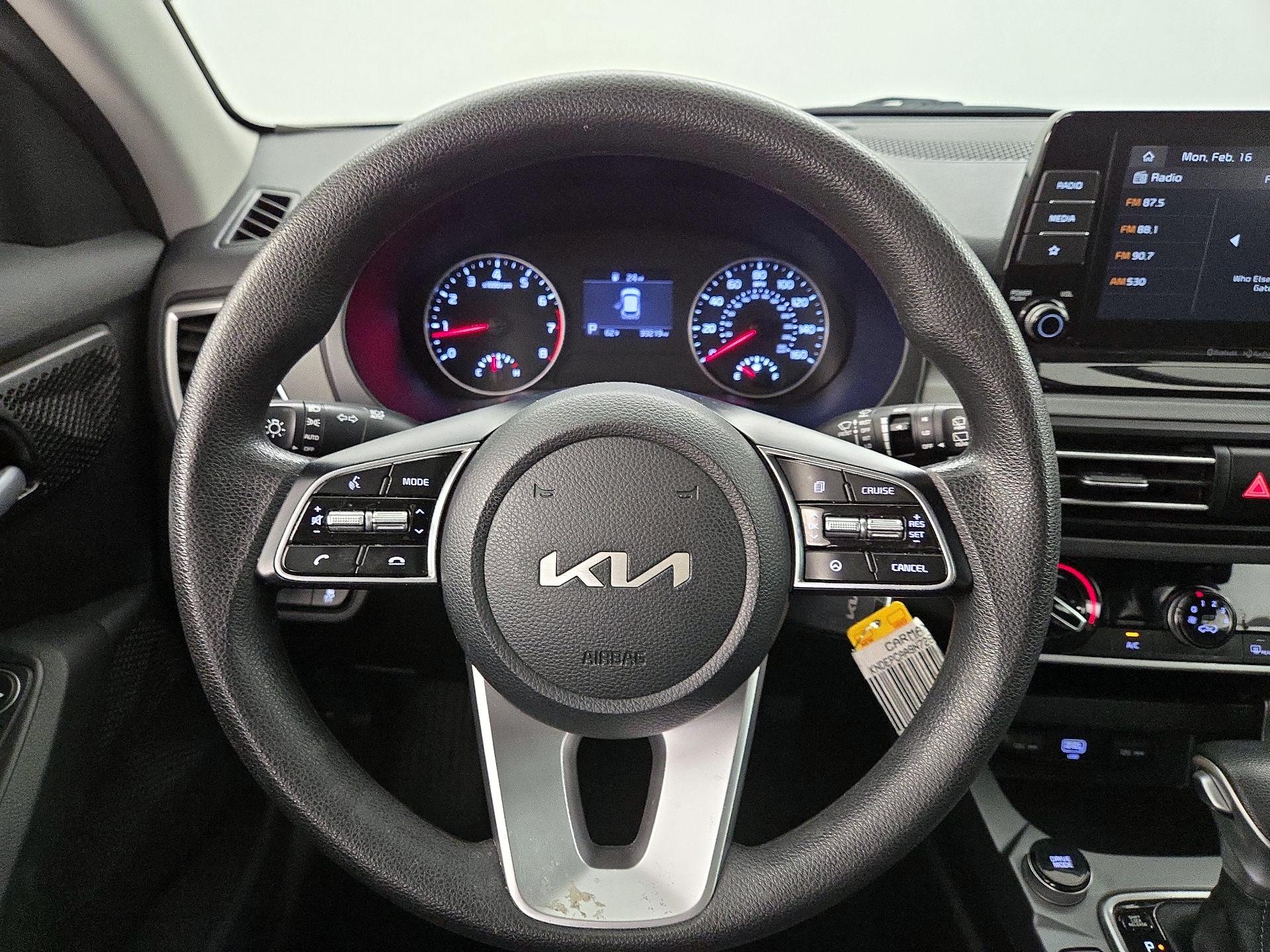 Thumbnail: 2022 Kia Seltos - 10