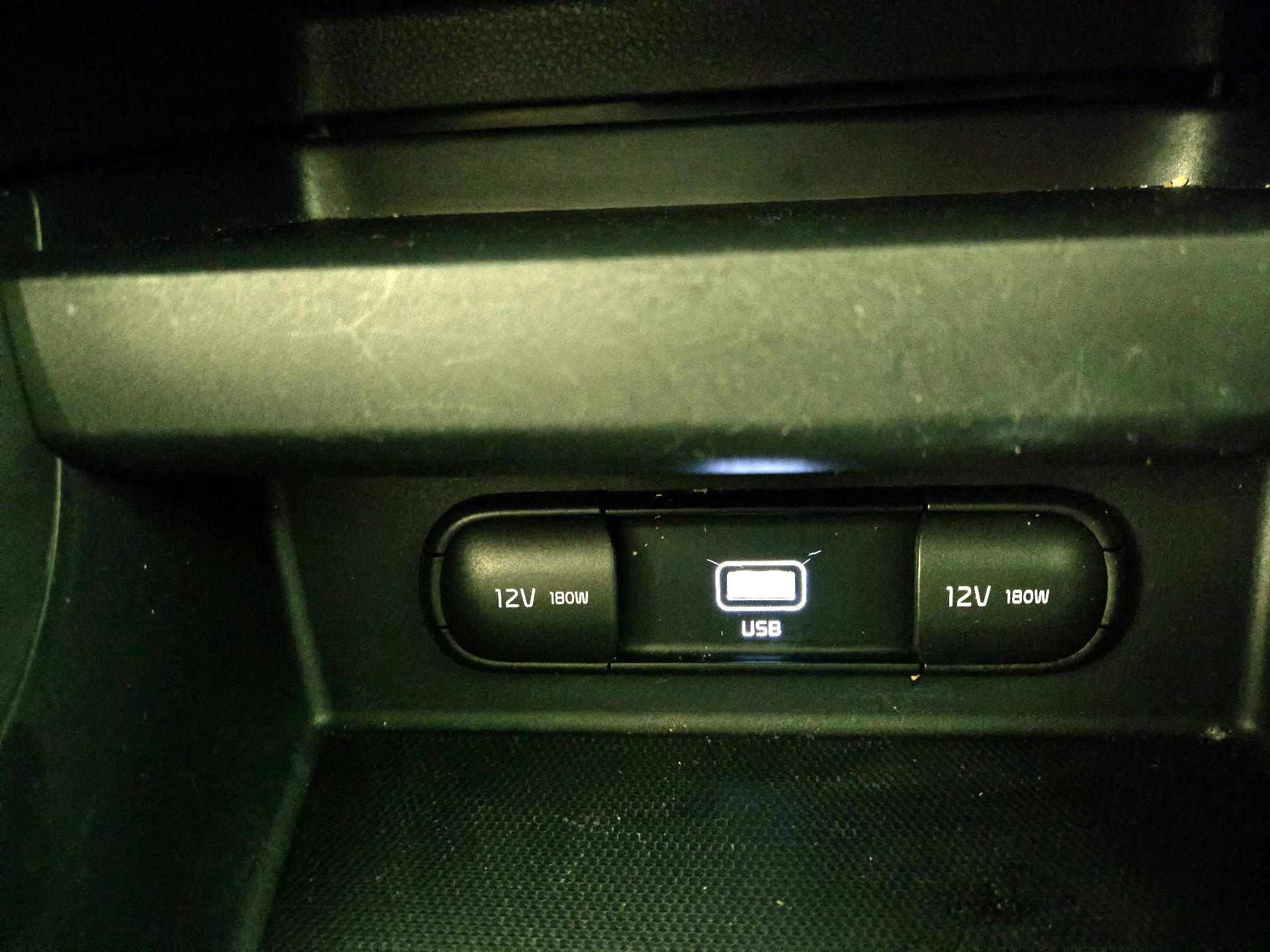 Thumbnail: 2022 Kia Seltos - 18