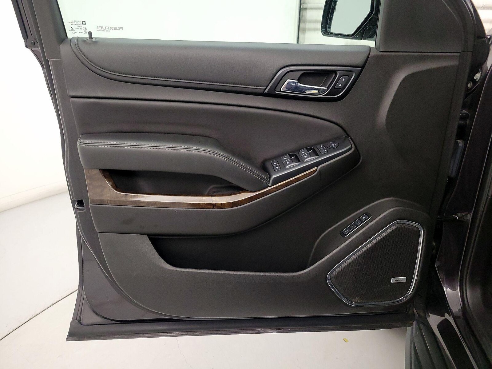2017 Chevrolet Tahoe LT - Photo 13
