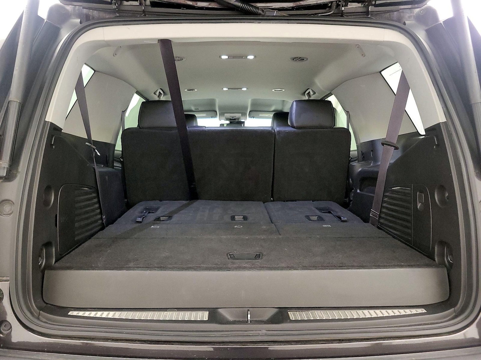 2017 Chevrolet Tahoe LT - Photo 23