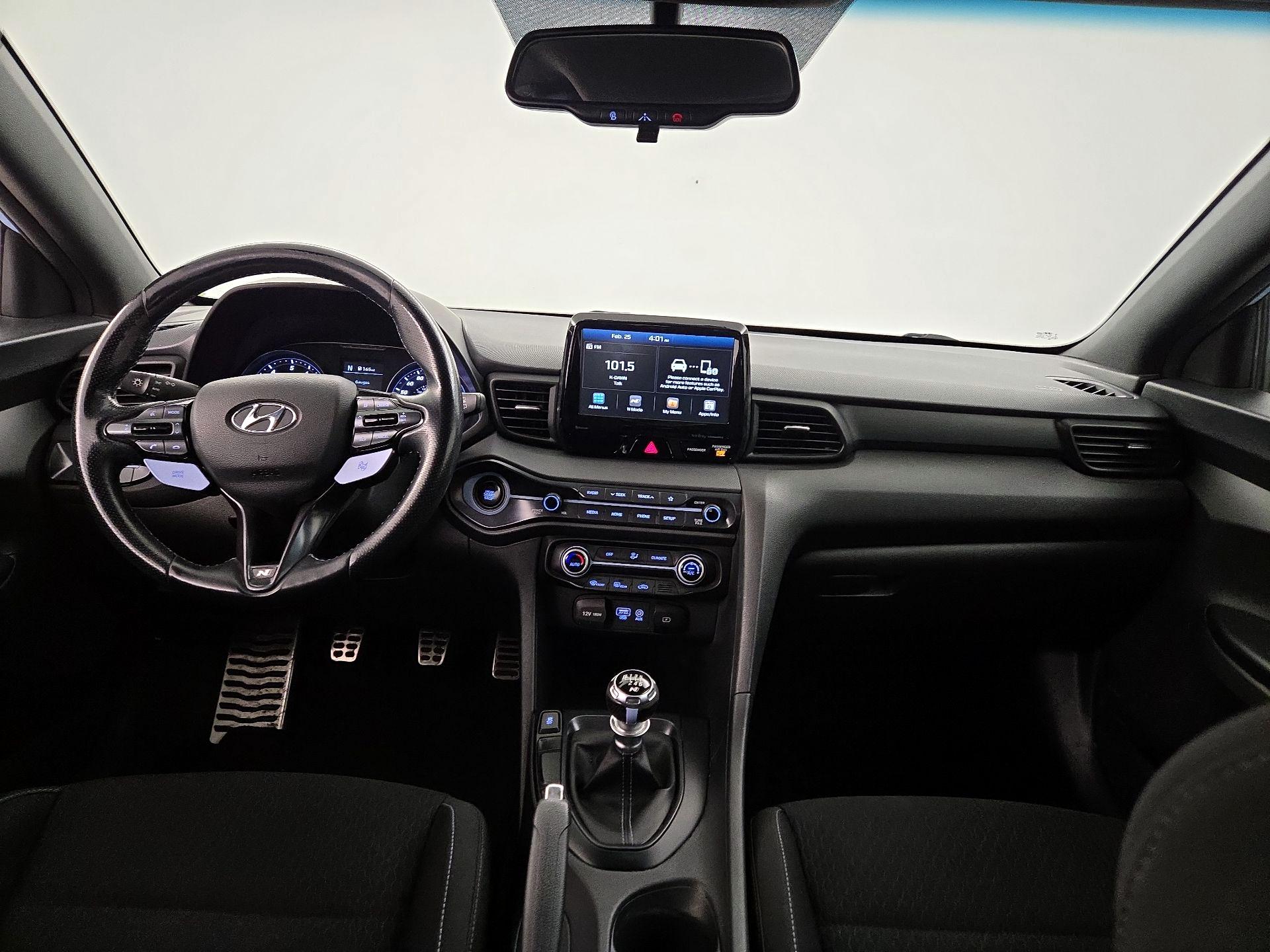 Thumbnail: 2020 Hyundai Veloster - 9