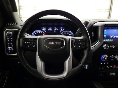 Steering Wheel & Instrument Cluster (On)