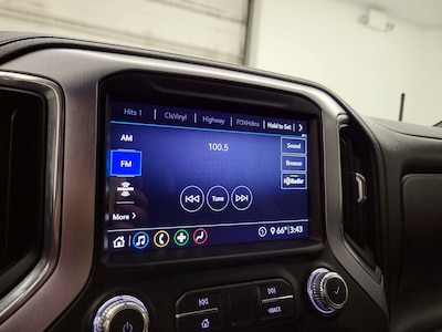 Radio (On)