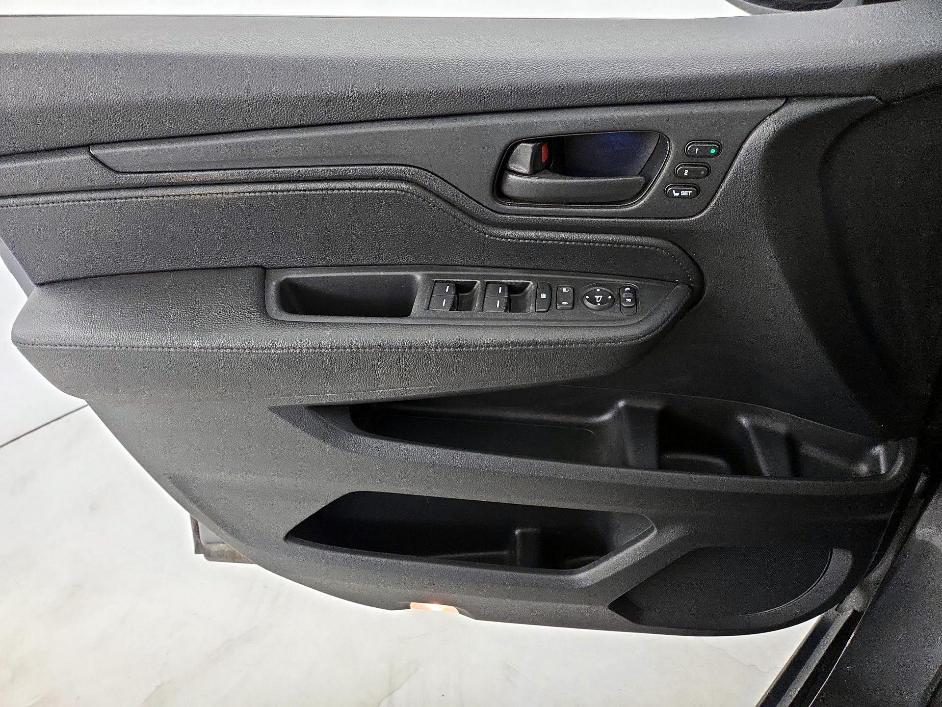 Thumbnail: 2024 Honda Odyssey - 12