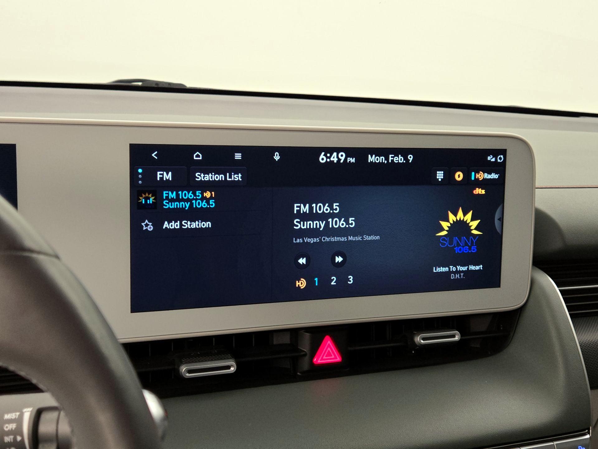 Thumbnail: 2023 Hyundai Ioniq 5 - 16