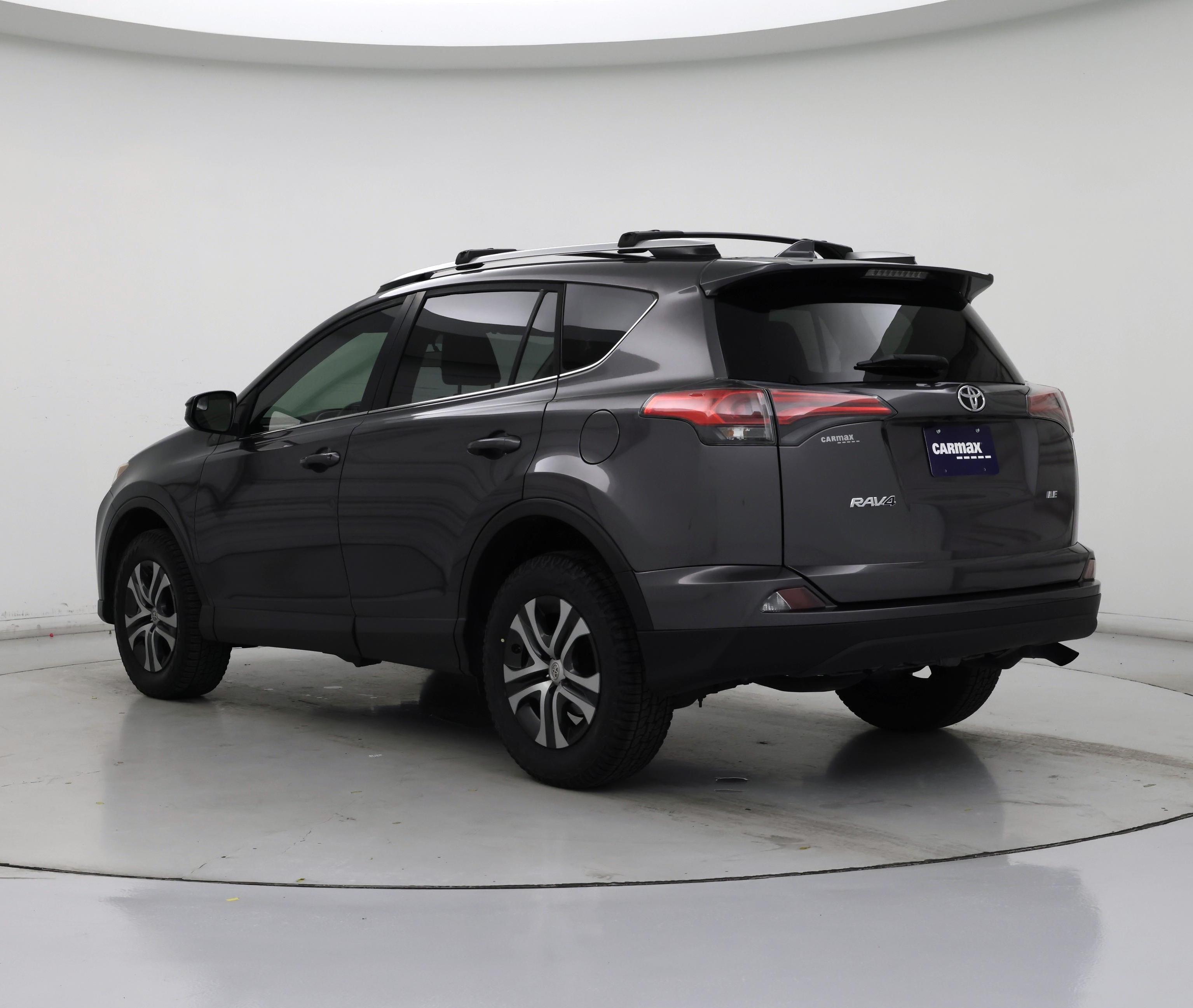 Thumbnail: 2016 Toyota RAV4 - 2