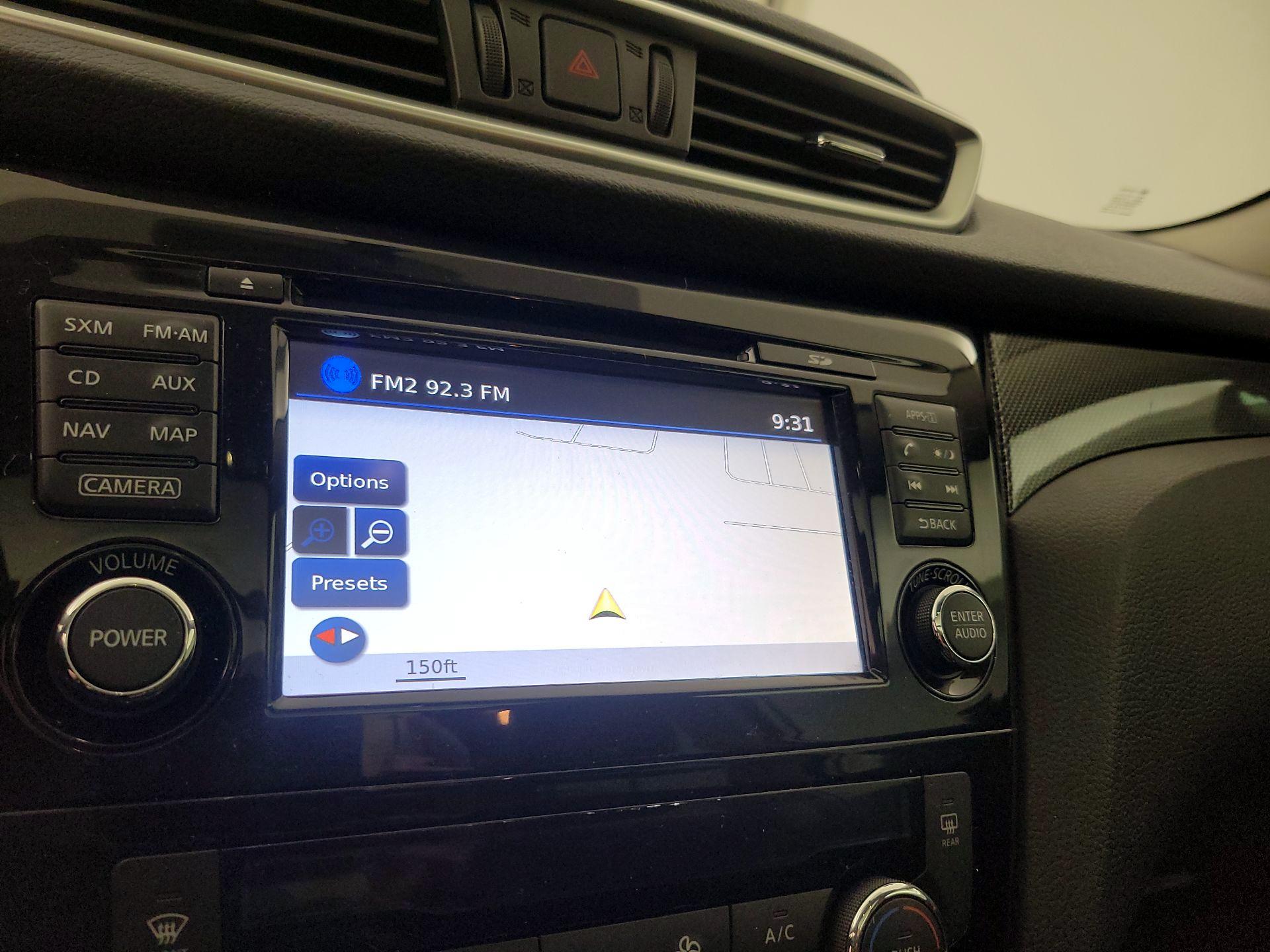 Thumbnail: 2015 Nissan Rogue - 14