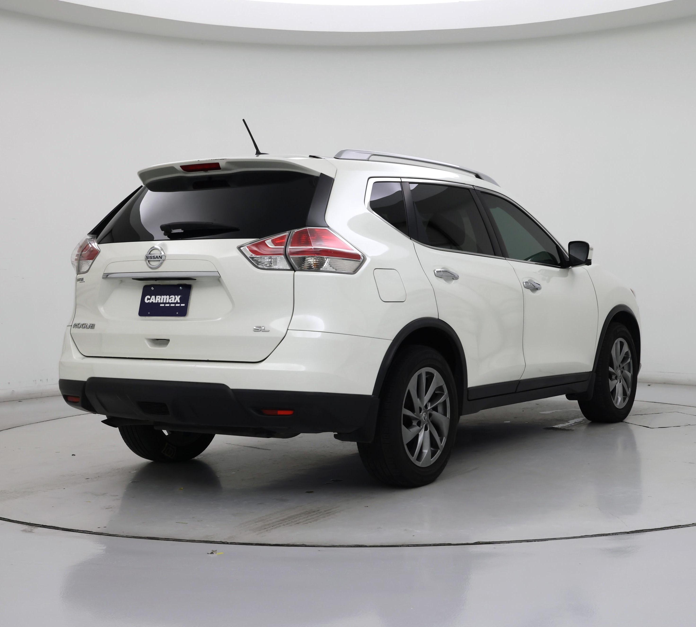 Thumbnail: 2015 Nissan Rogue - 8