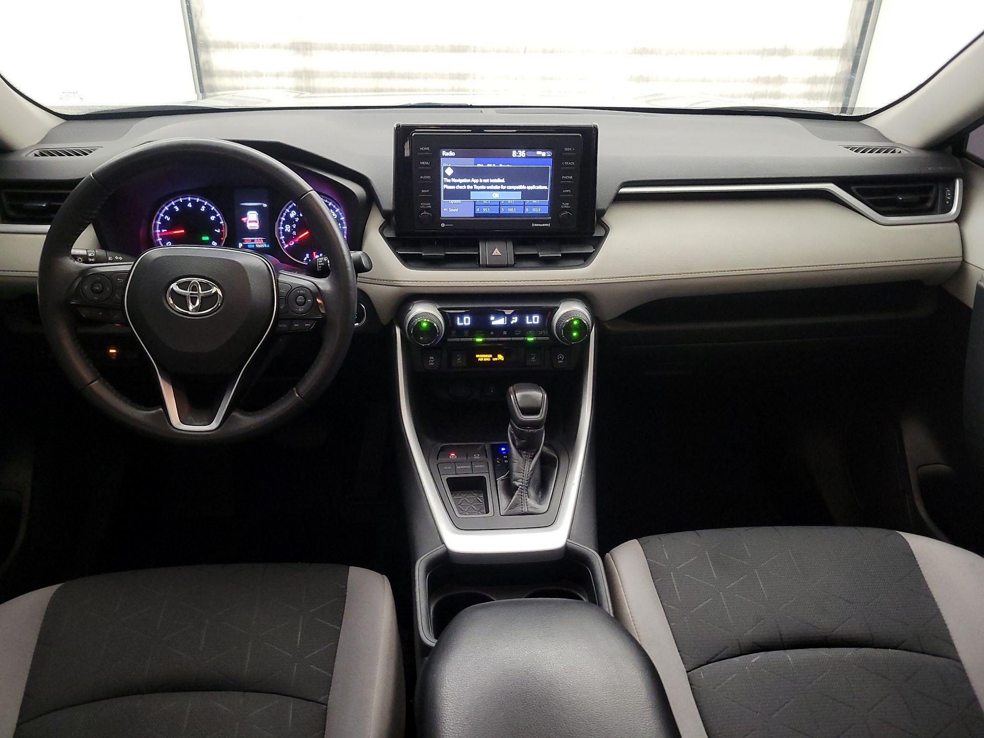 Thumbnail: 2021 Toyota RAV4 - 9