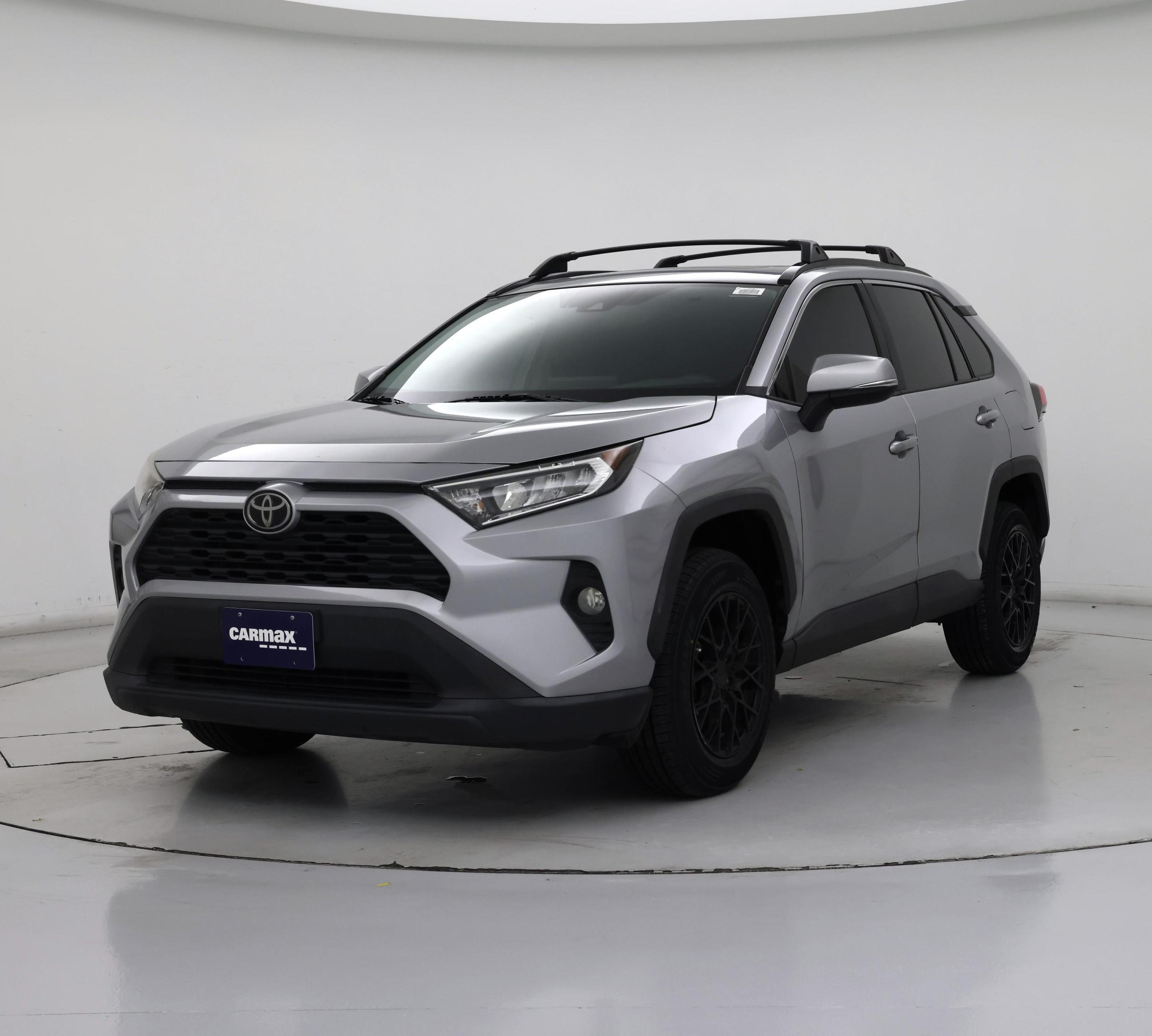 Thumbnail: 2021 Toyota RAV4 - 4