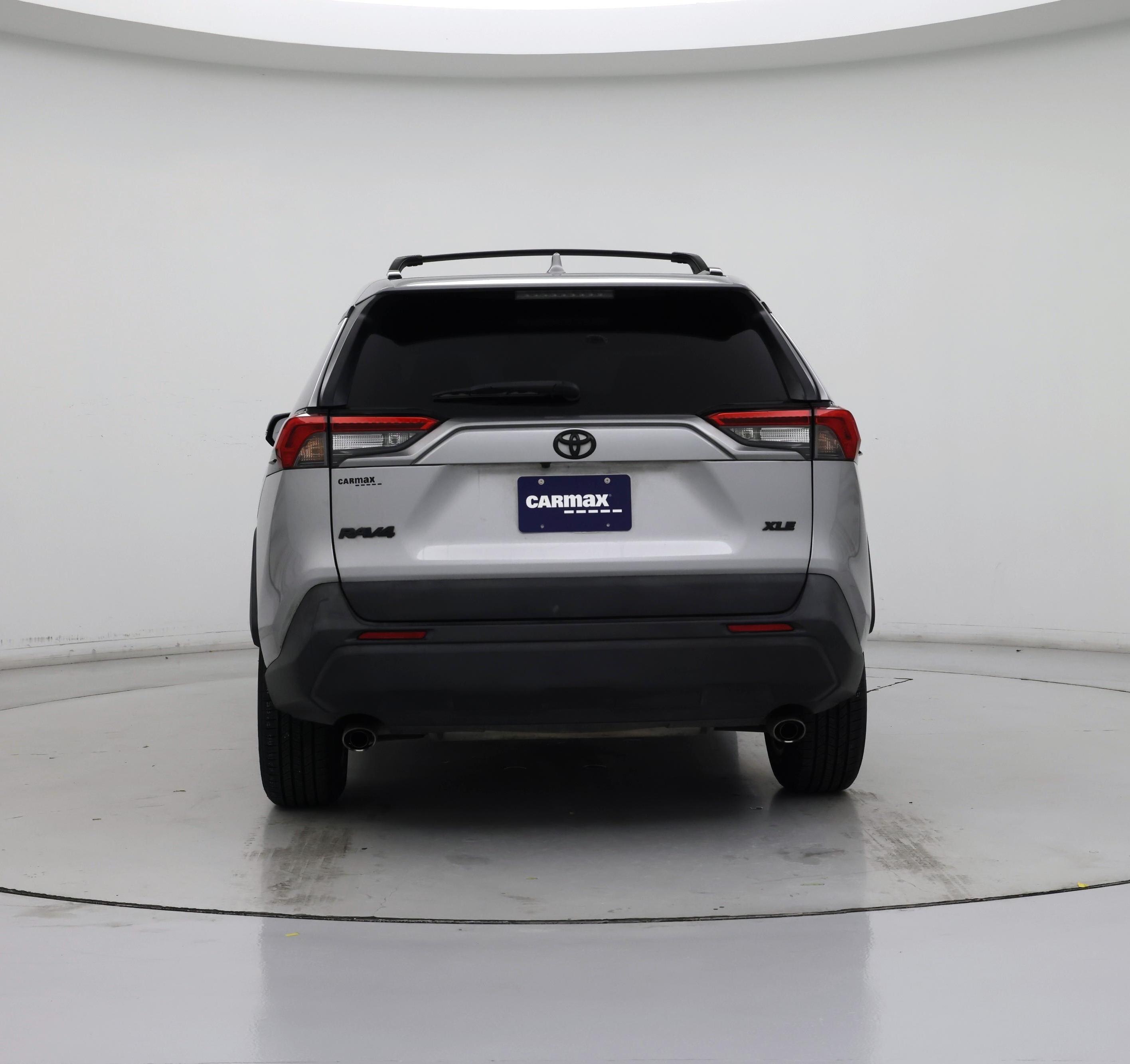 Thumbnail: 2021 Toyota RAV4 - 6