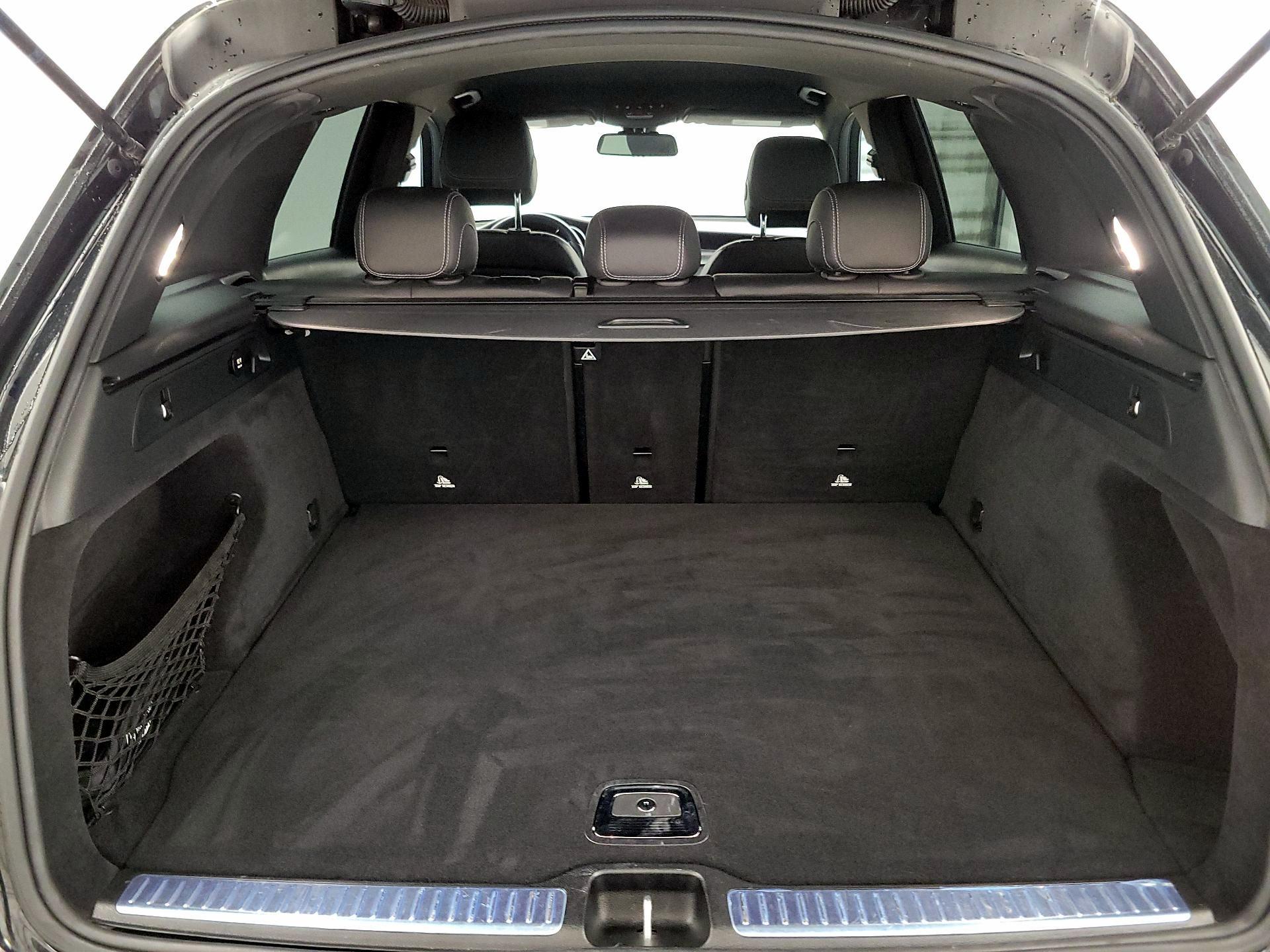 Thumbnail: 2018 Mercedes-Benz GLC - 20