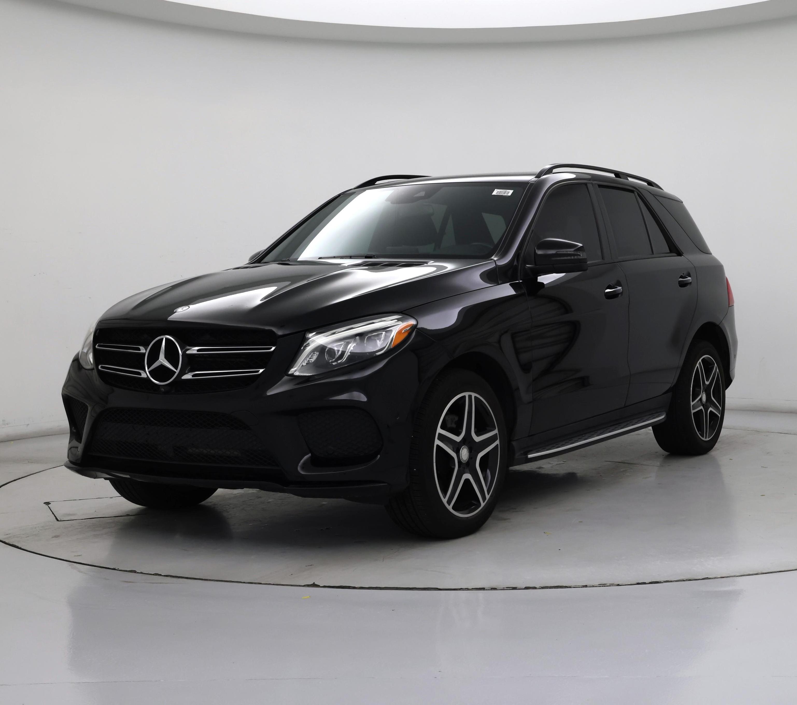 Thumbnail: 2017 Mercedes-Benz GLE - 4