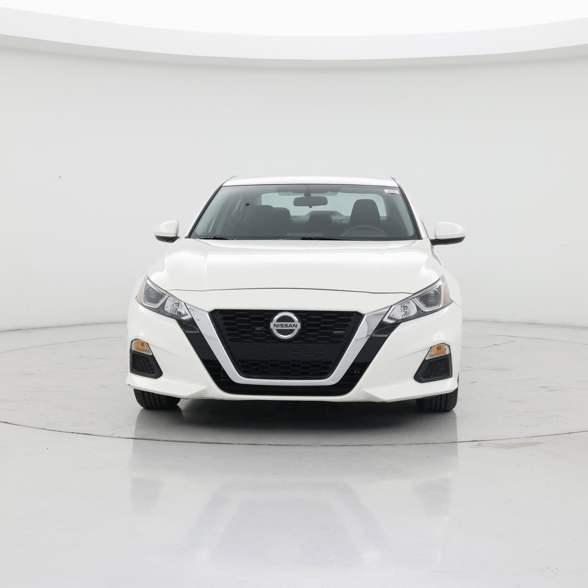Thumbnail: 2020 Nissan Altima - 5