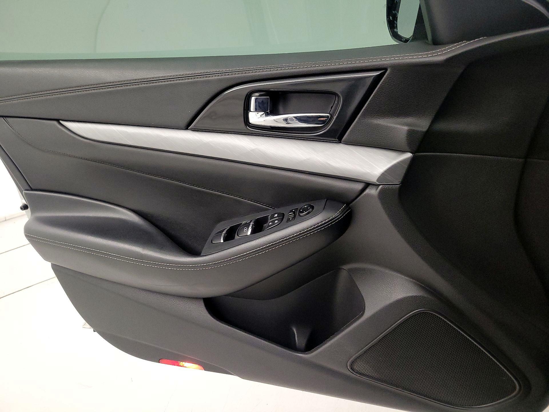 Thumbnail: 2018 Nissan Maxima - 12