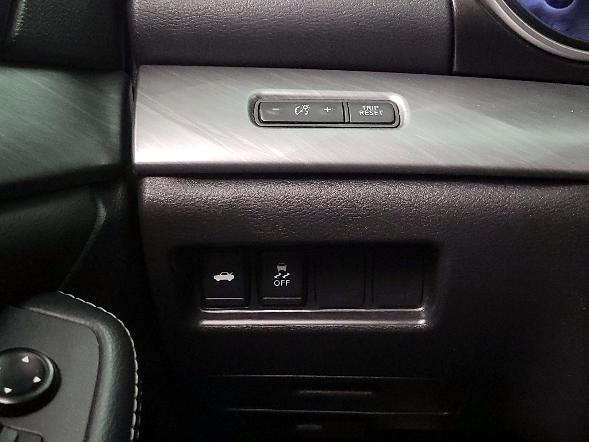 Thumbnail: 2018 Nissan Maxima - 13