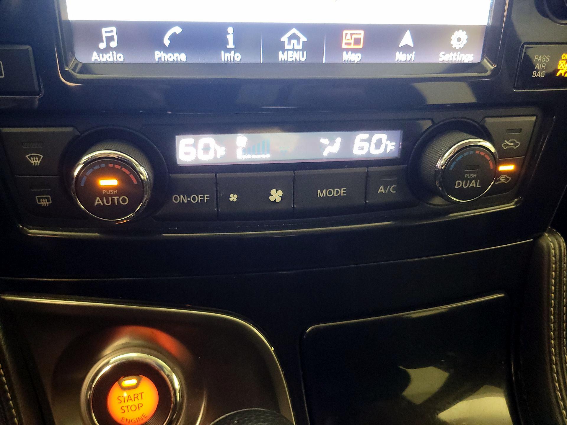 Thumbnail: 2018 Nissan Maxima - 16