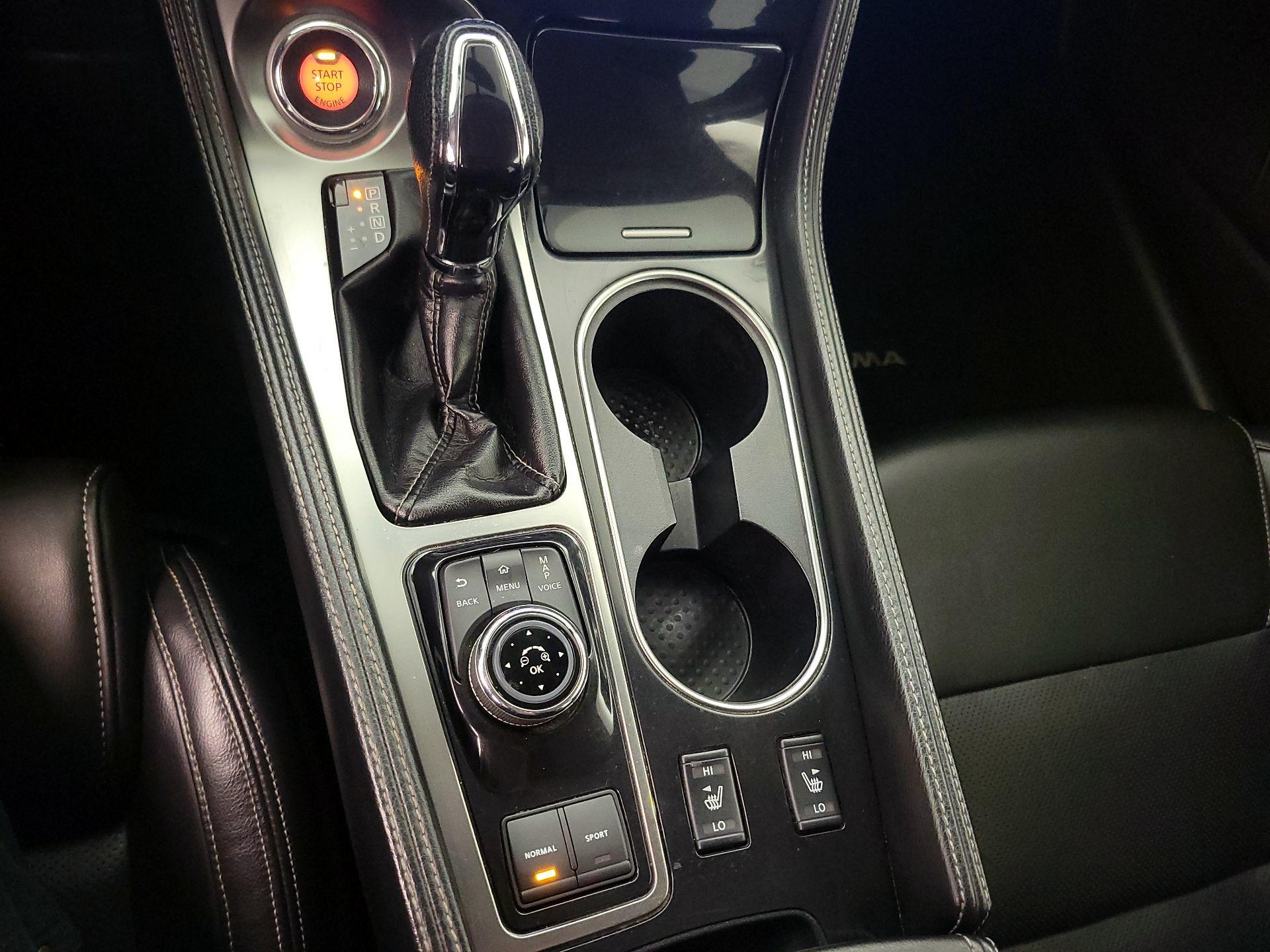 Thumbnail: 2018 Nissan Maxima - 17