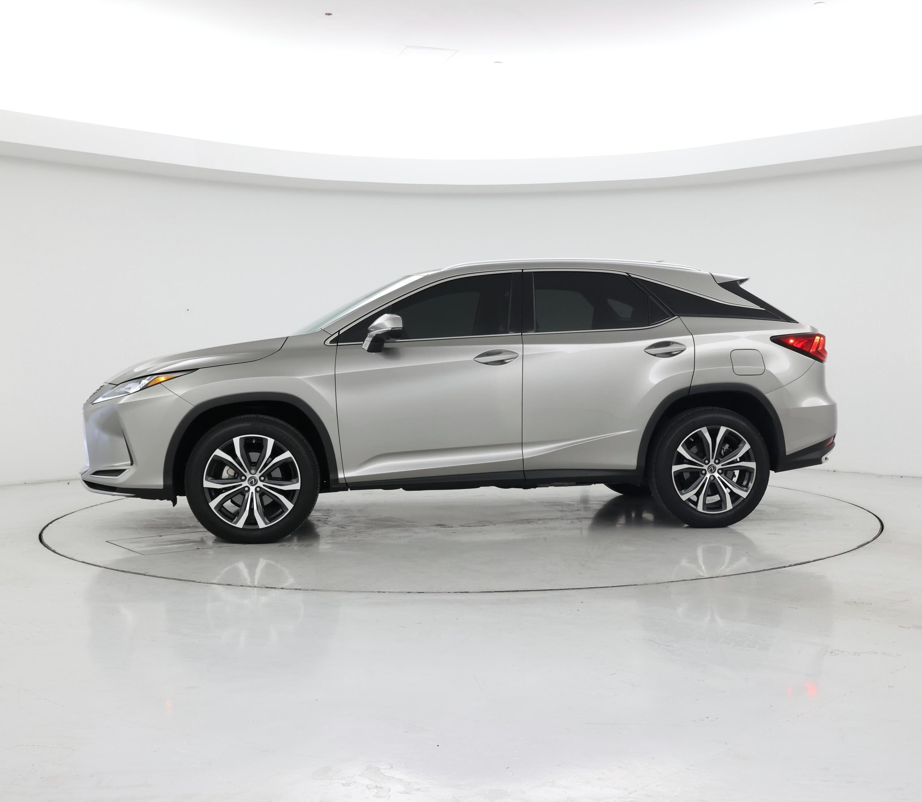 Thumbnail: 2021 Lexus RX - 3