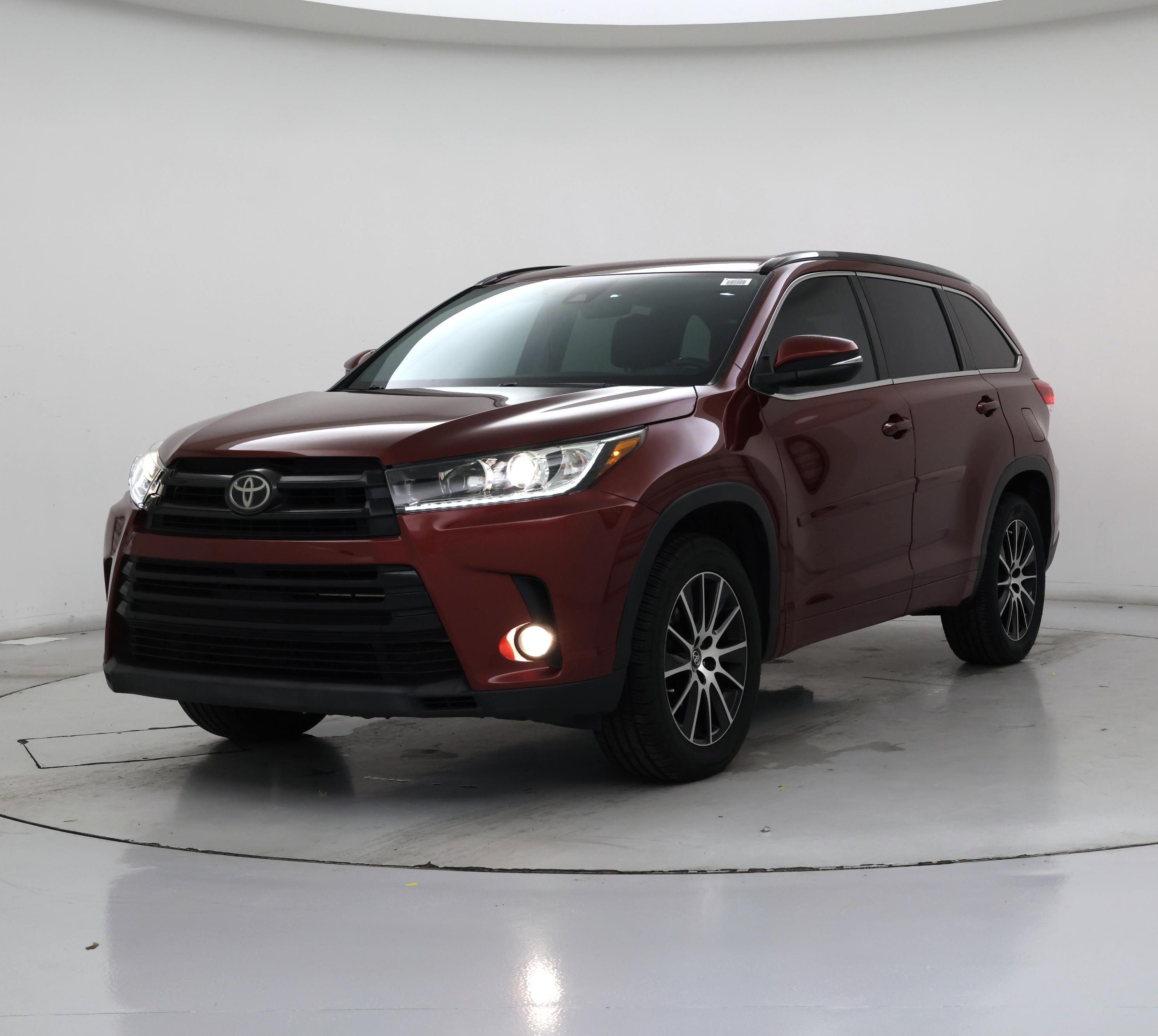 Thumbnail: 2017 Toyota Highlander - 4
